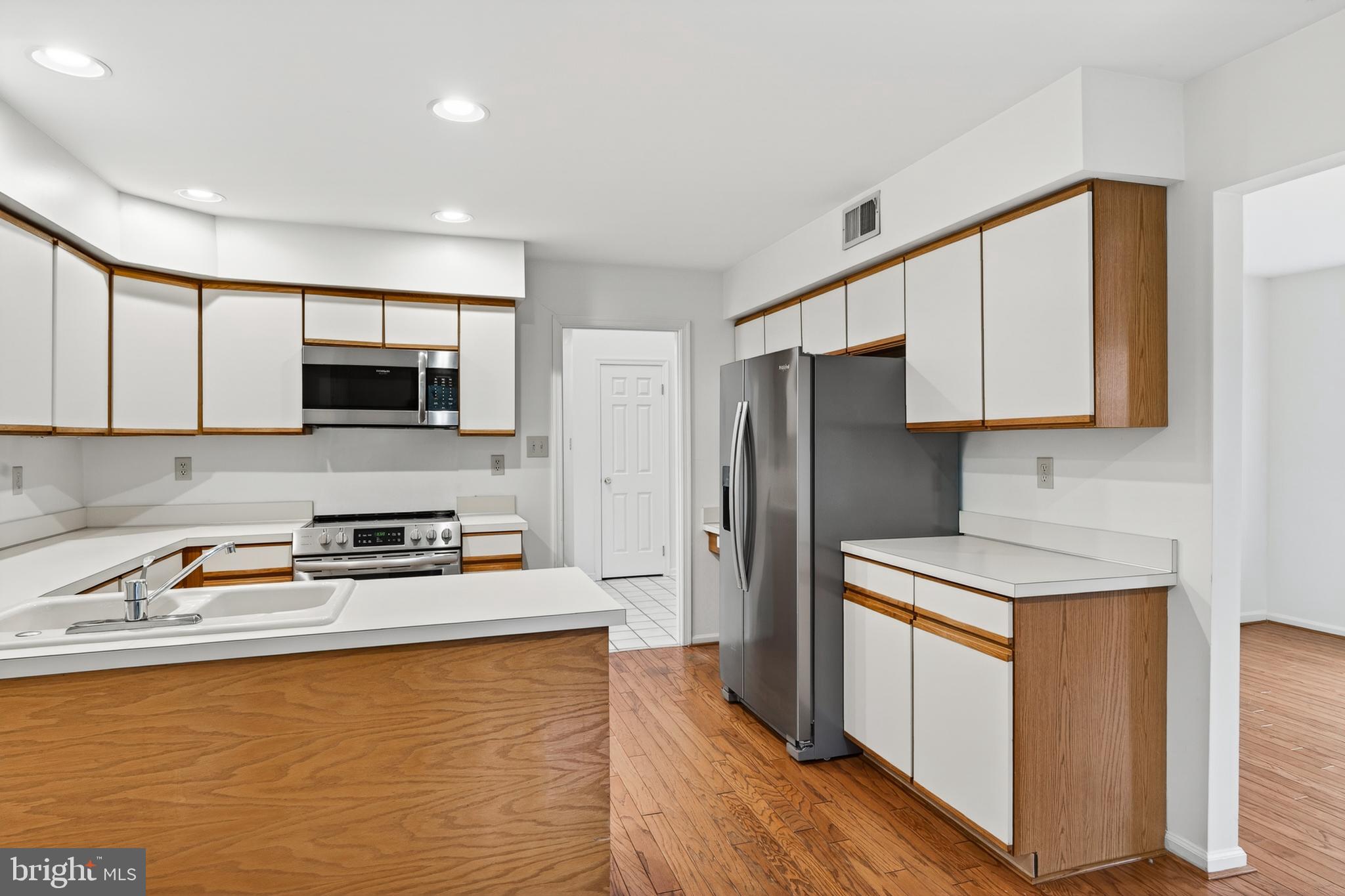 RADLEY RUN MEWS - Residential