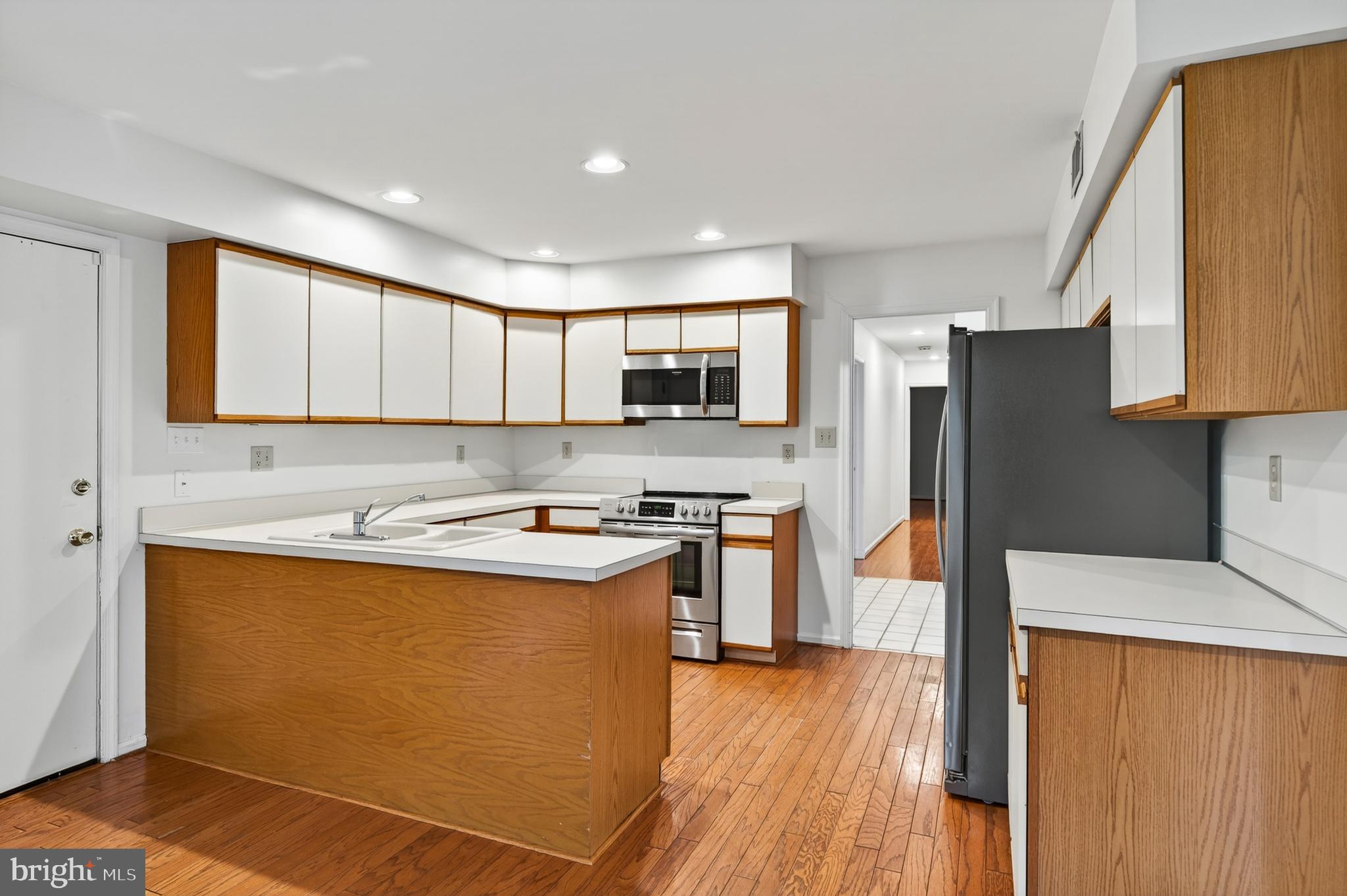 RADLEY RUN MEWS - Residential