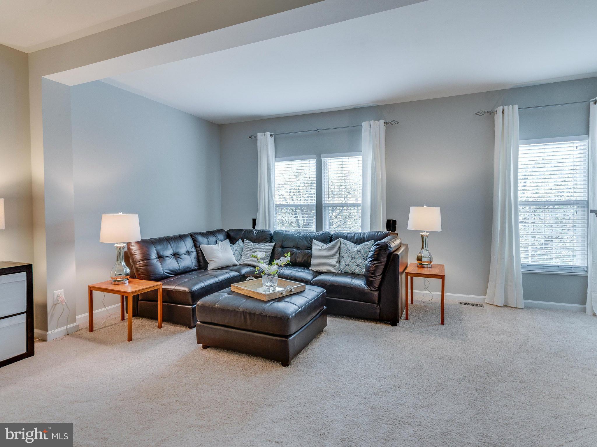 ASHBURN FARM - Residential