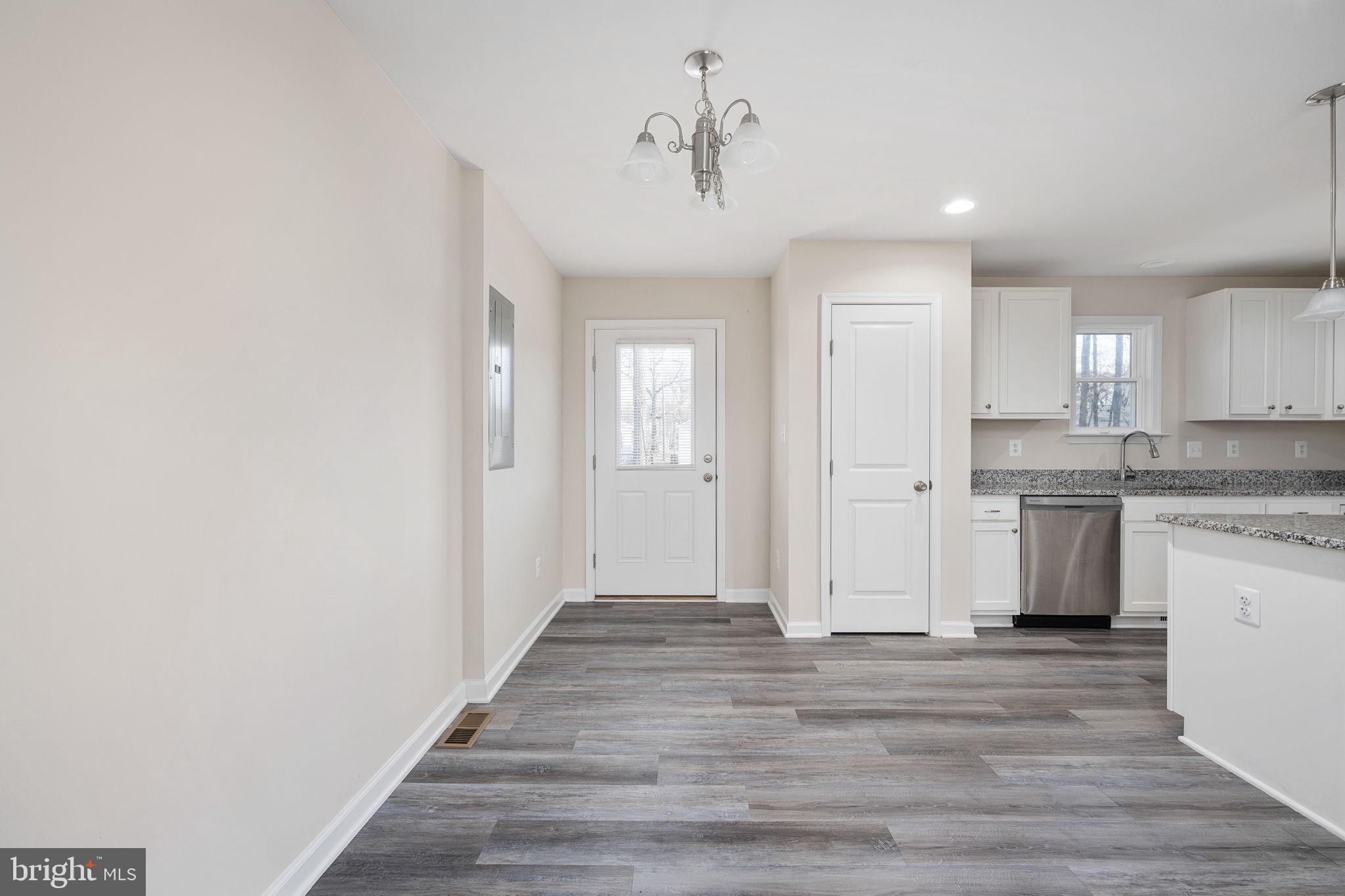 BERKLEY BEACH - Residential