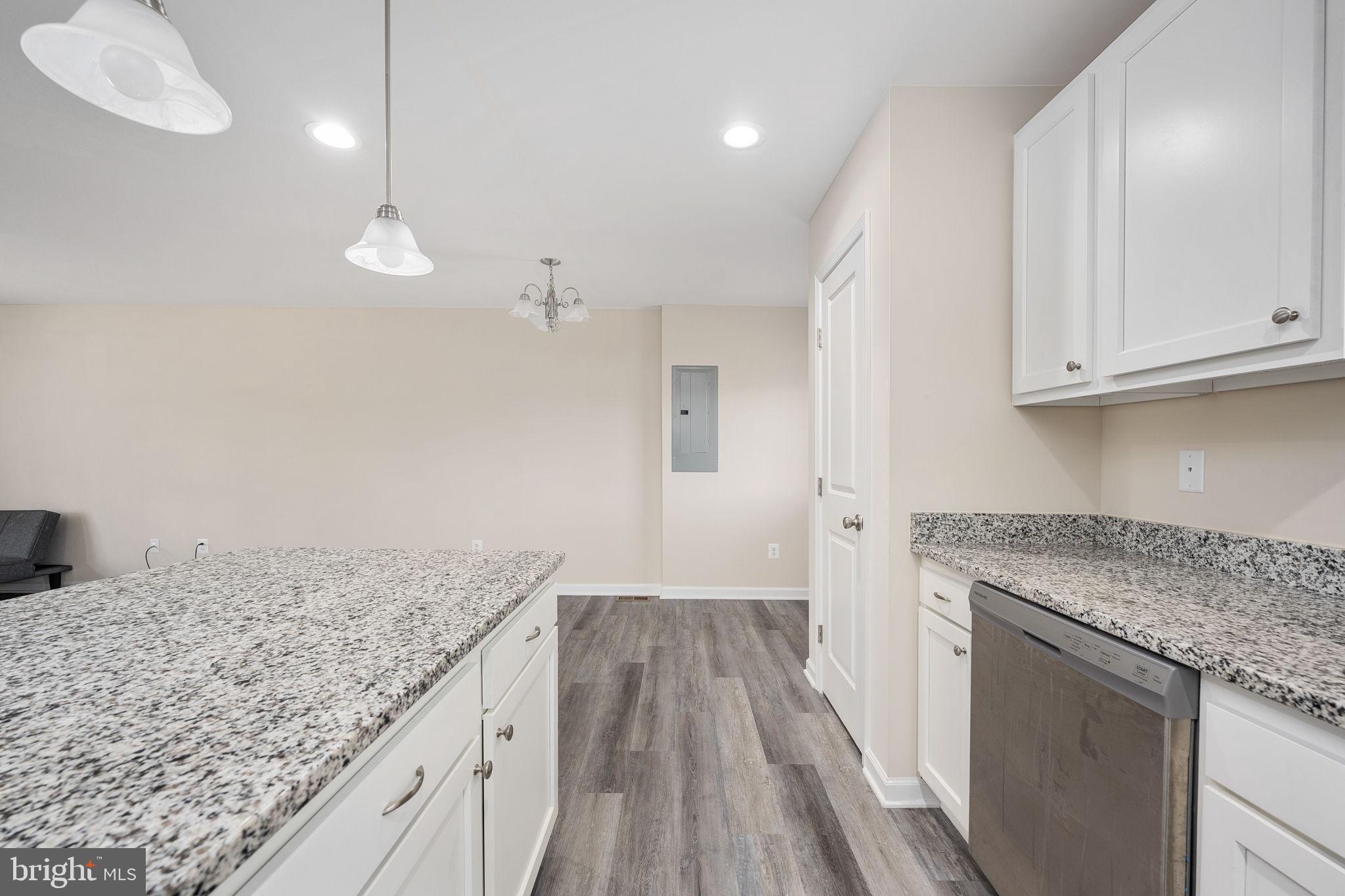 BERKLEY BEACH - Residential