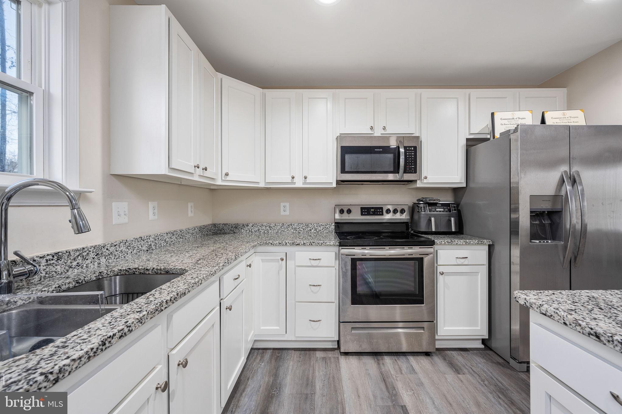 BERKLEY BEACH - Residential