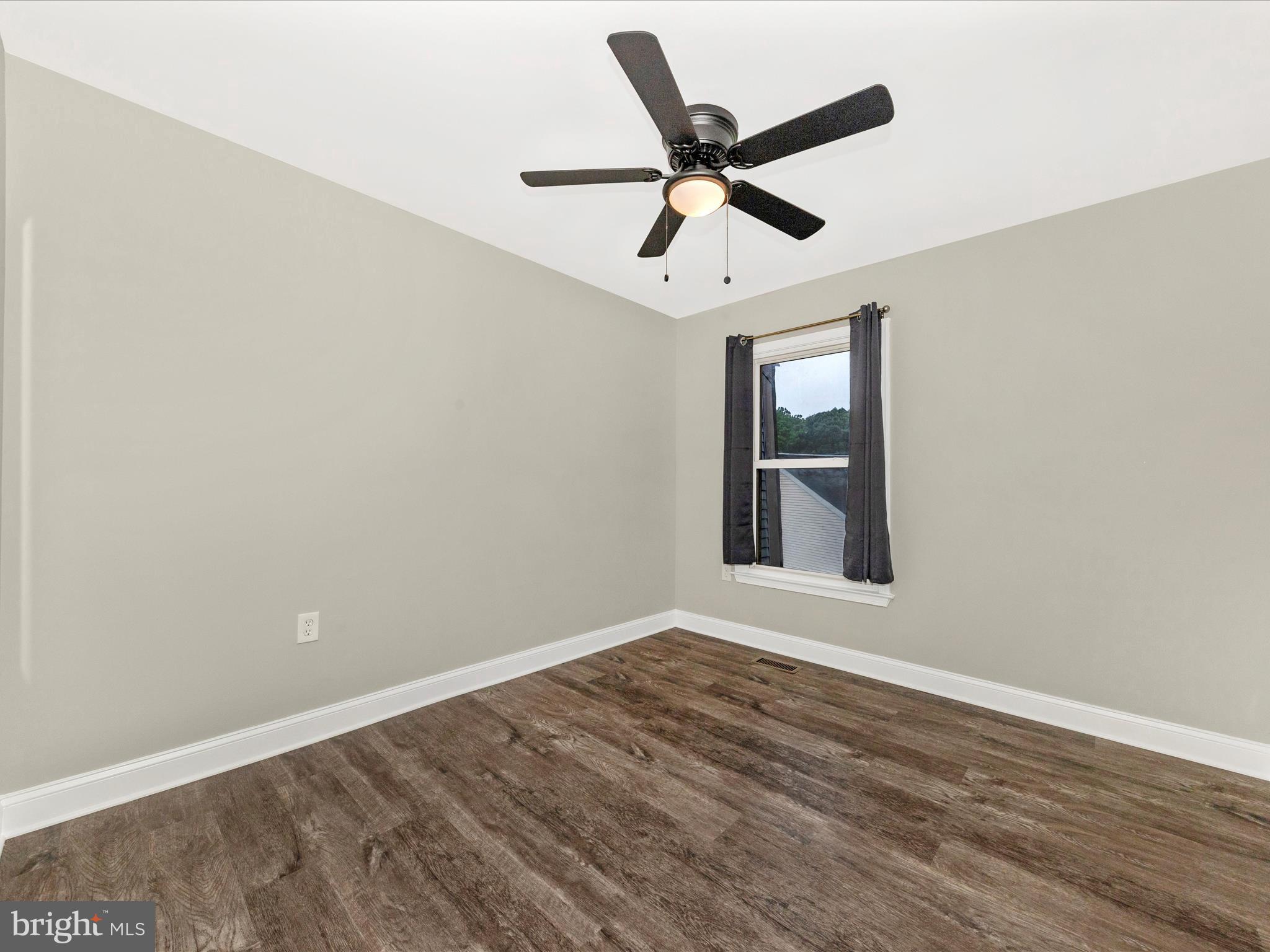 GREENCASTLE MANOR - Residential