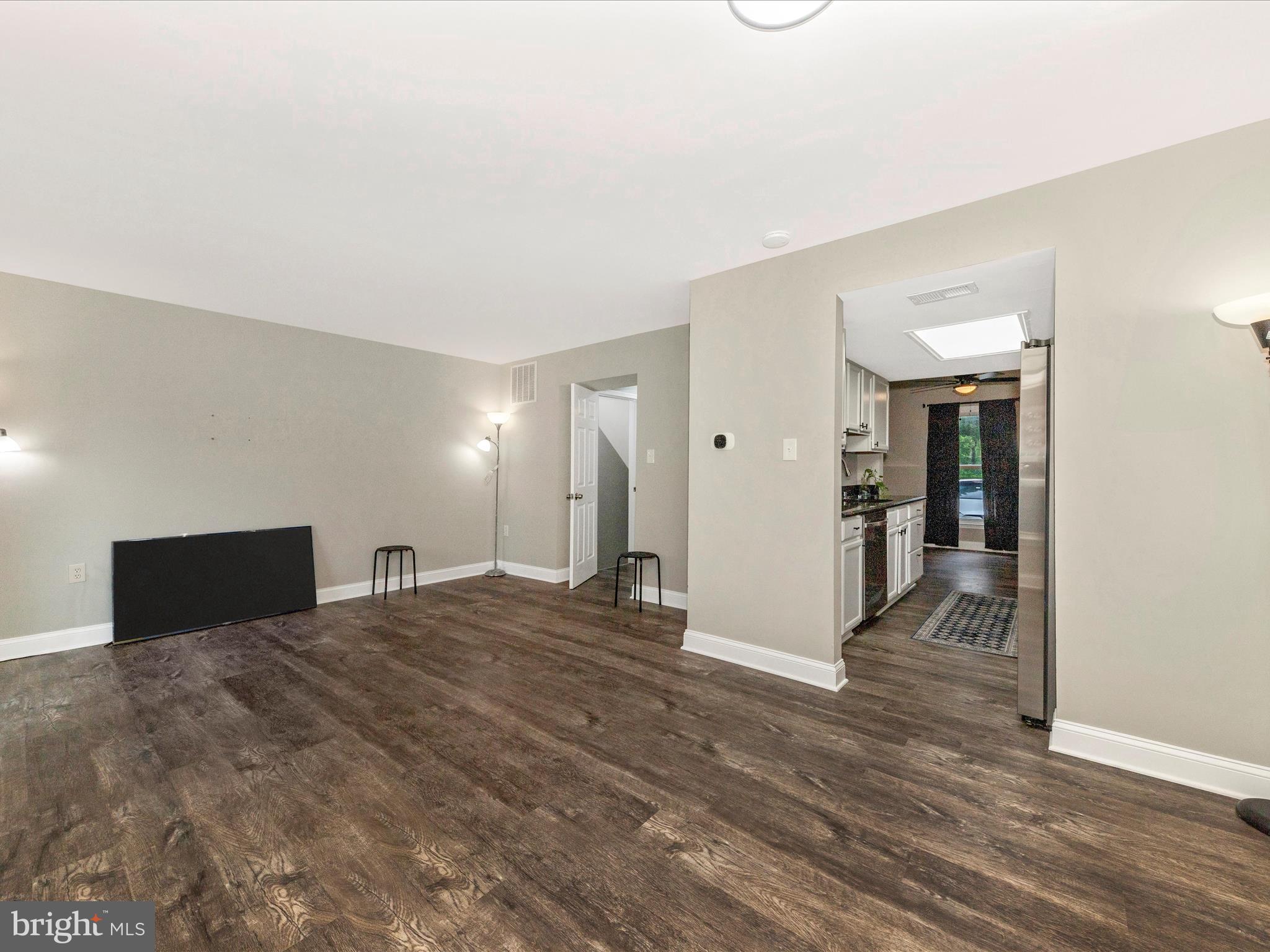 GREENCASTLE MANOR - Residential