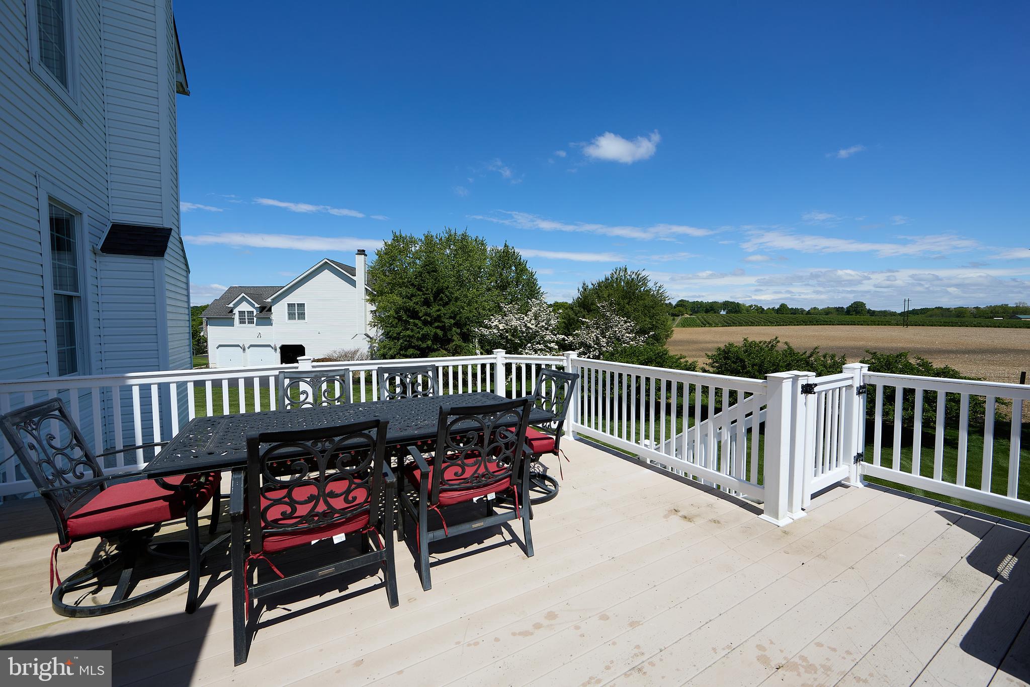 CHESTNUT RIDGE ESTATES - Residential