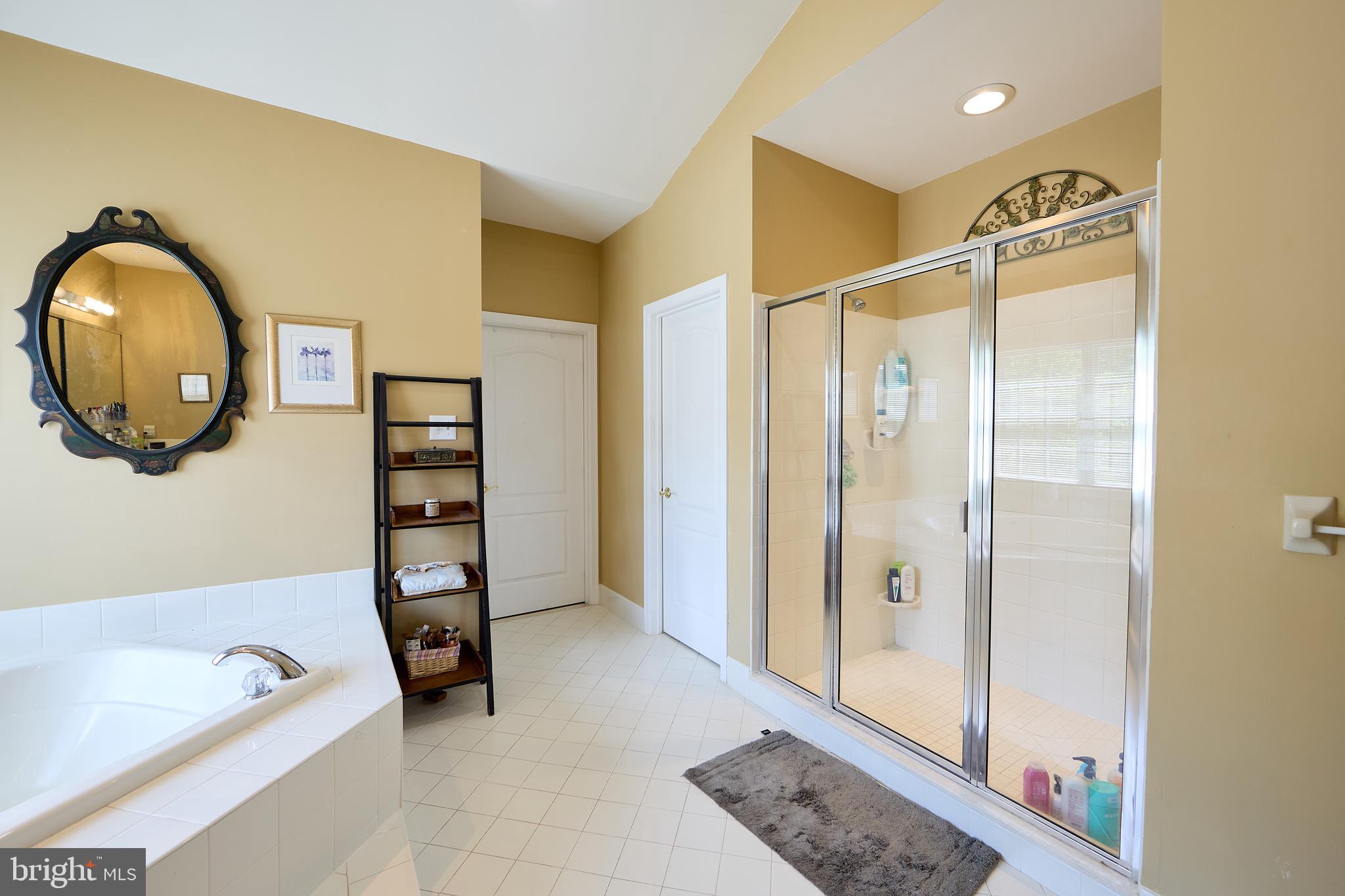 CHESTNUT RIDGE ESTATES - Residential