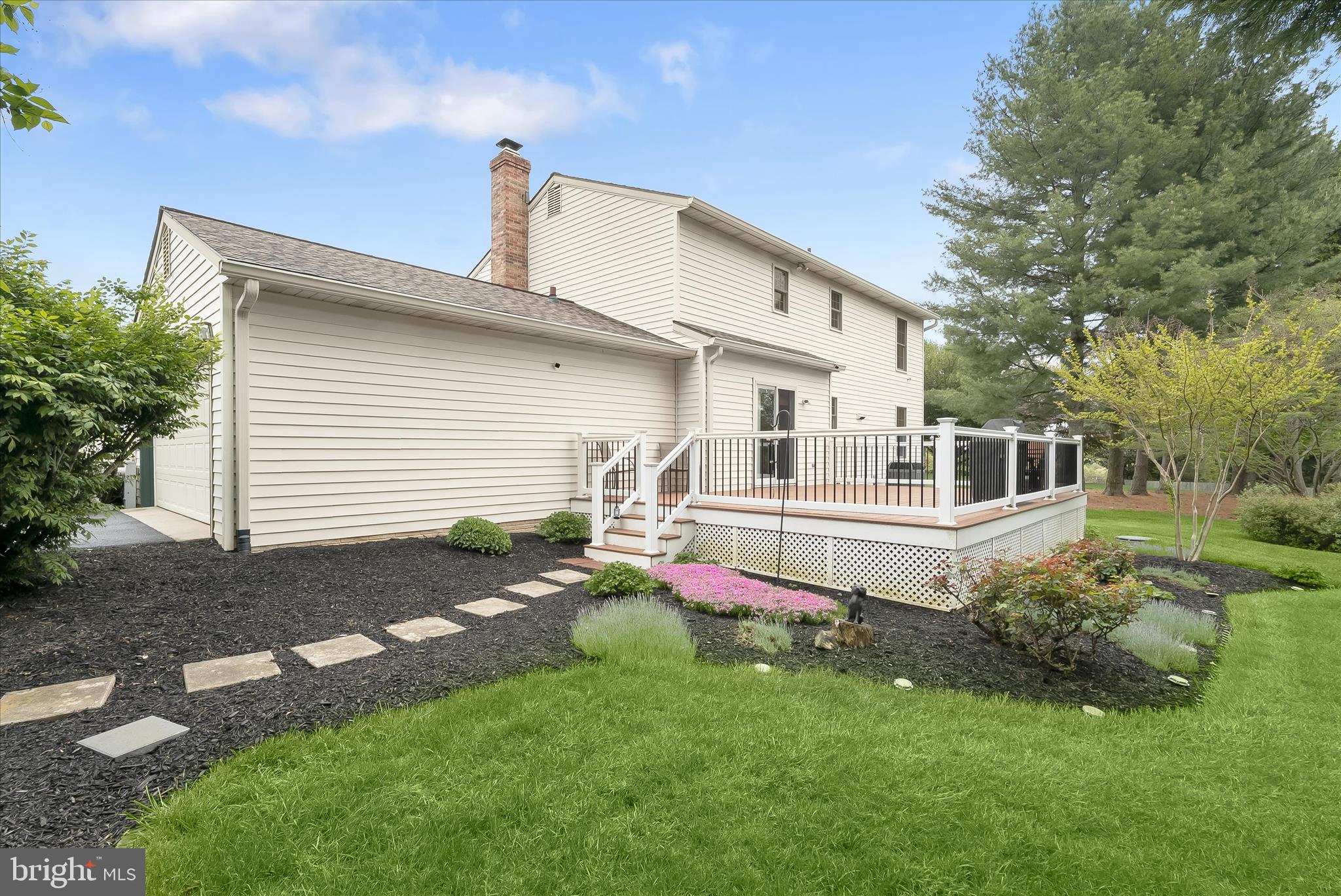 STONE HOUSE VILLAGE - Residential