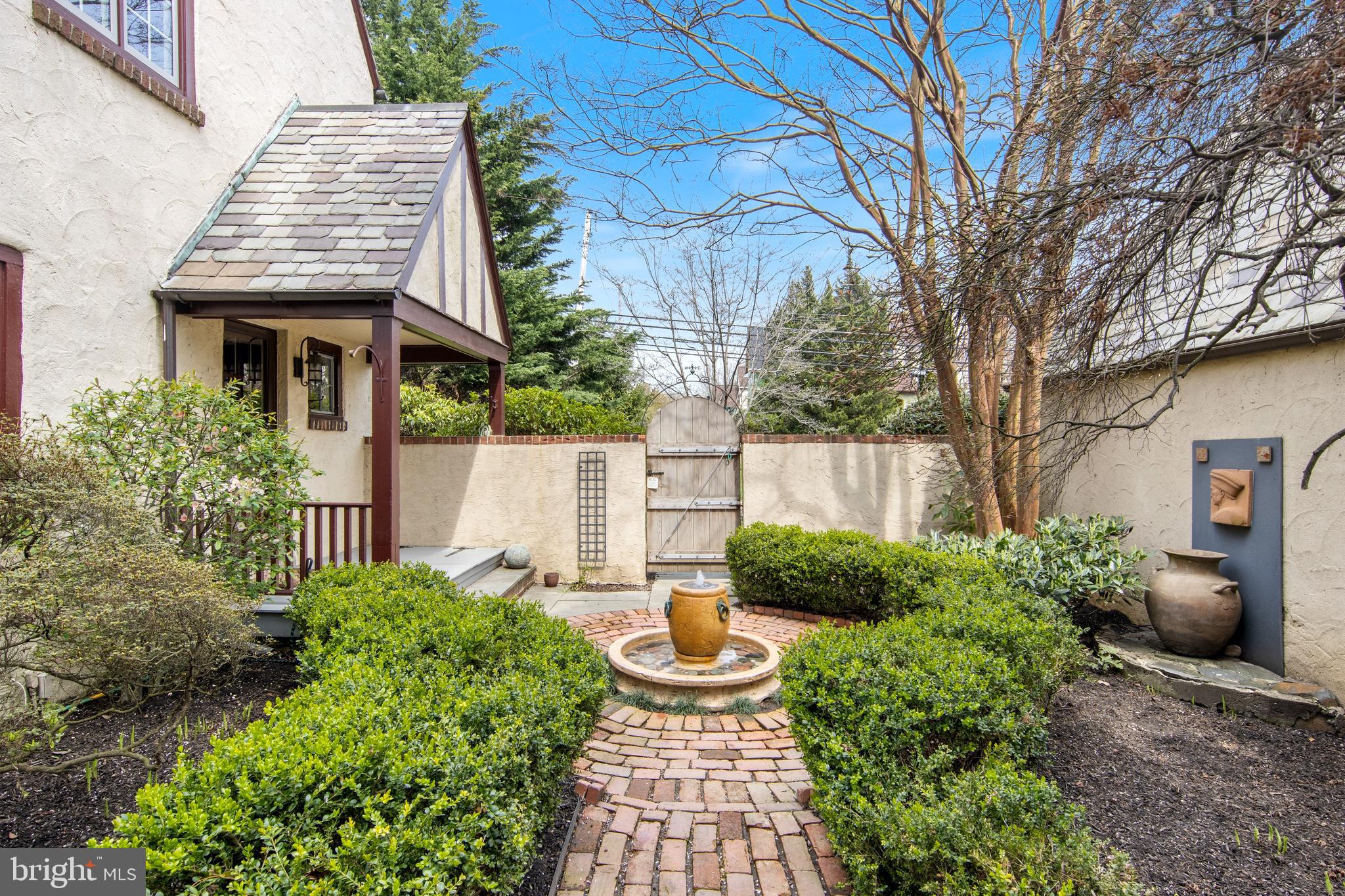 NORTH WAYNE - Residential