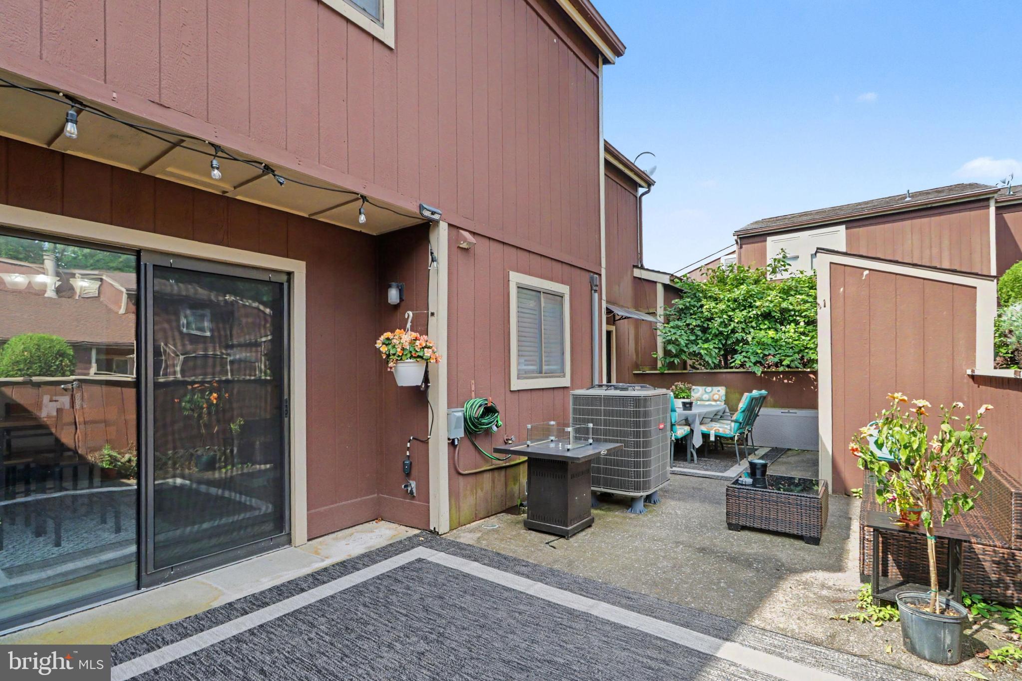 WESTWOOD VILLAGE - Residential