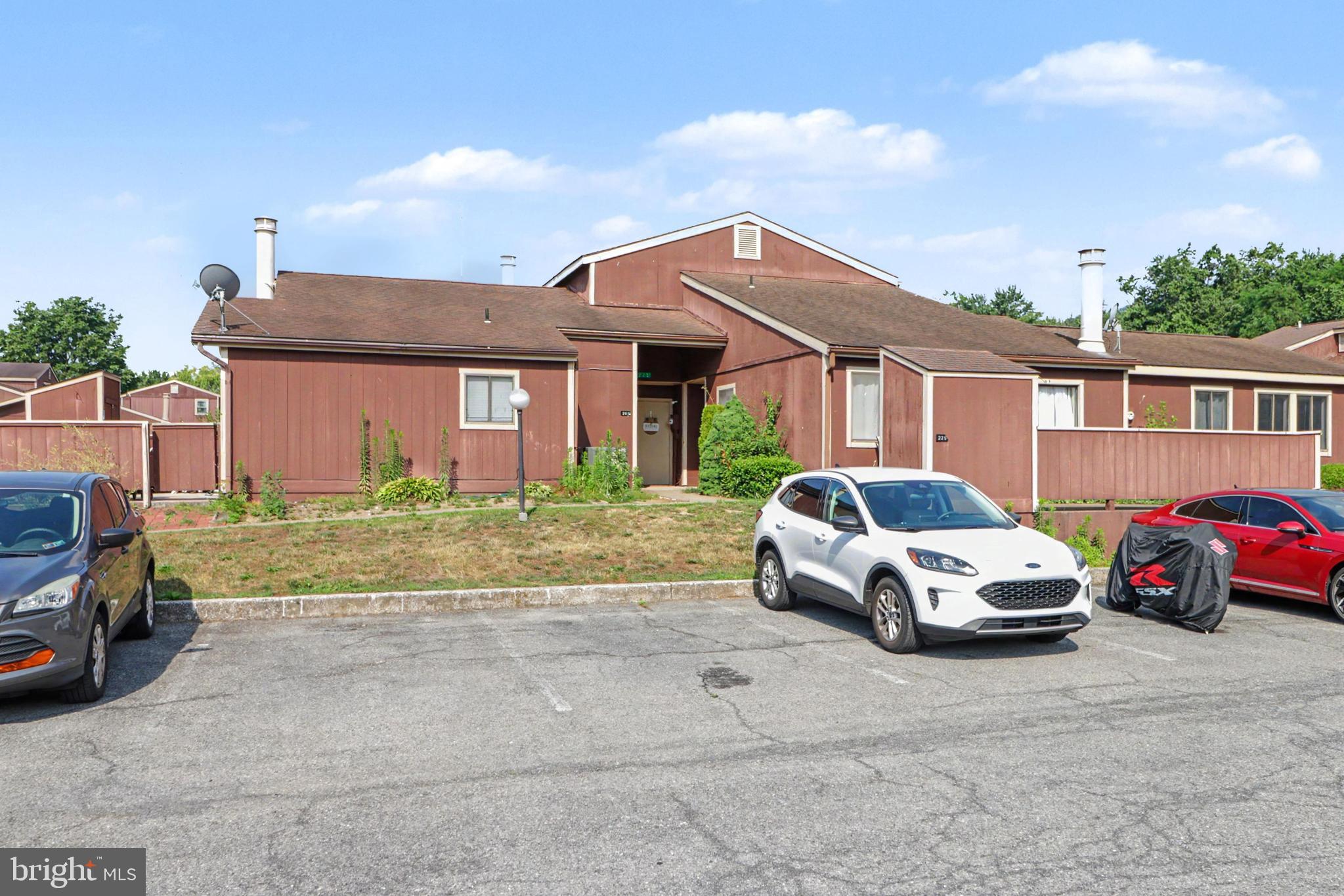WESTWOOD VILLAGE - Residential