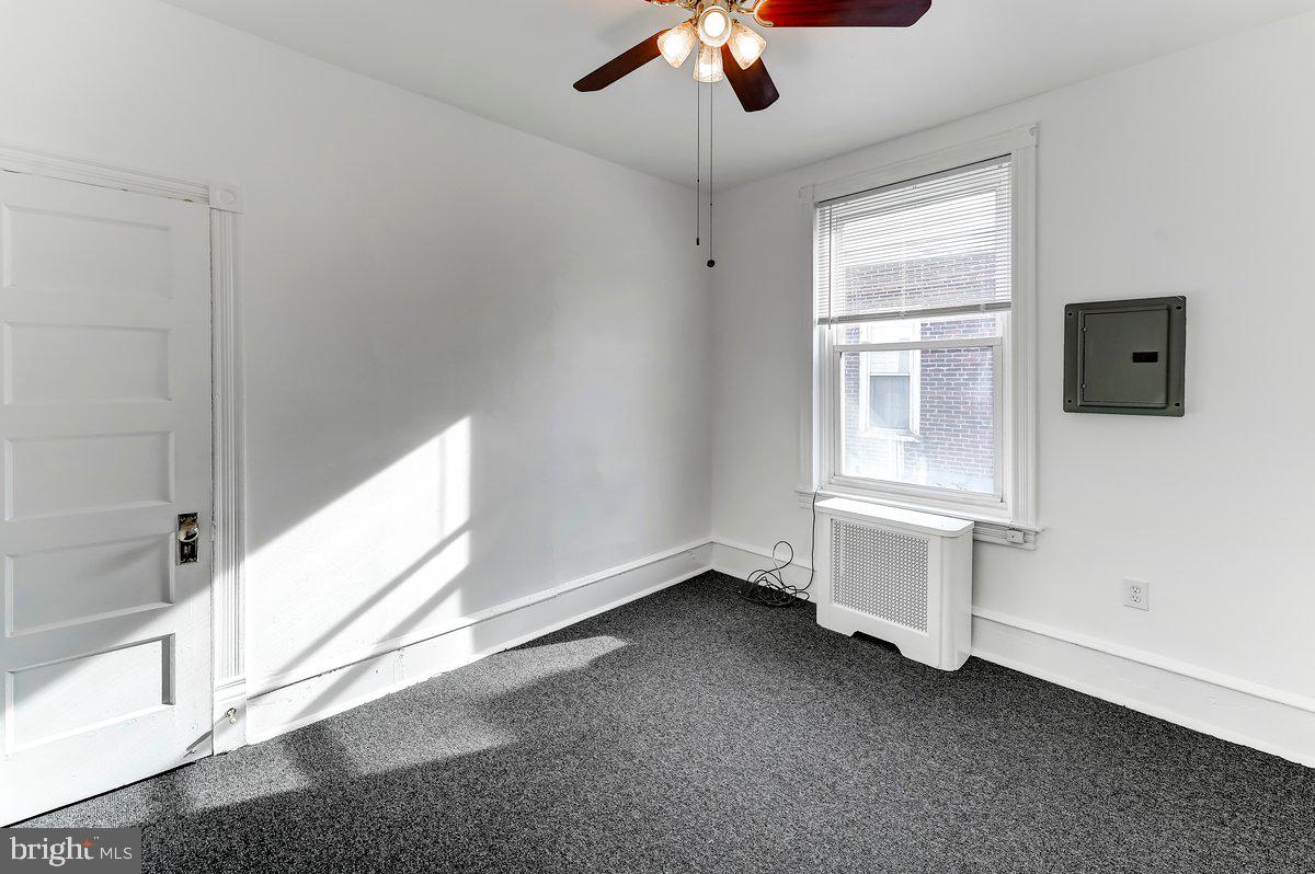 LOGAN - Residential Lease