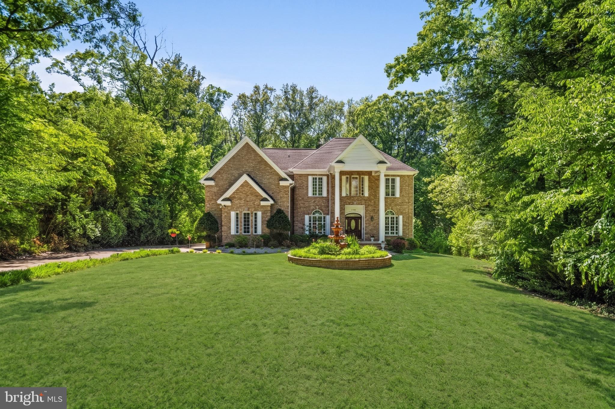 PINE RIDGE - Residential