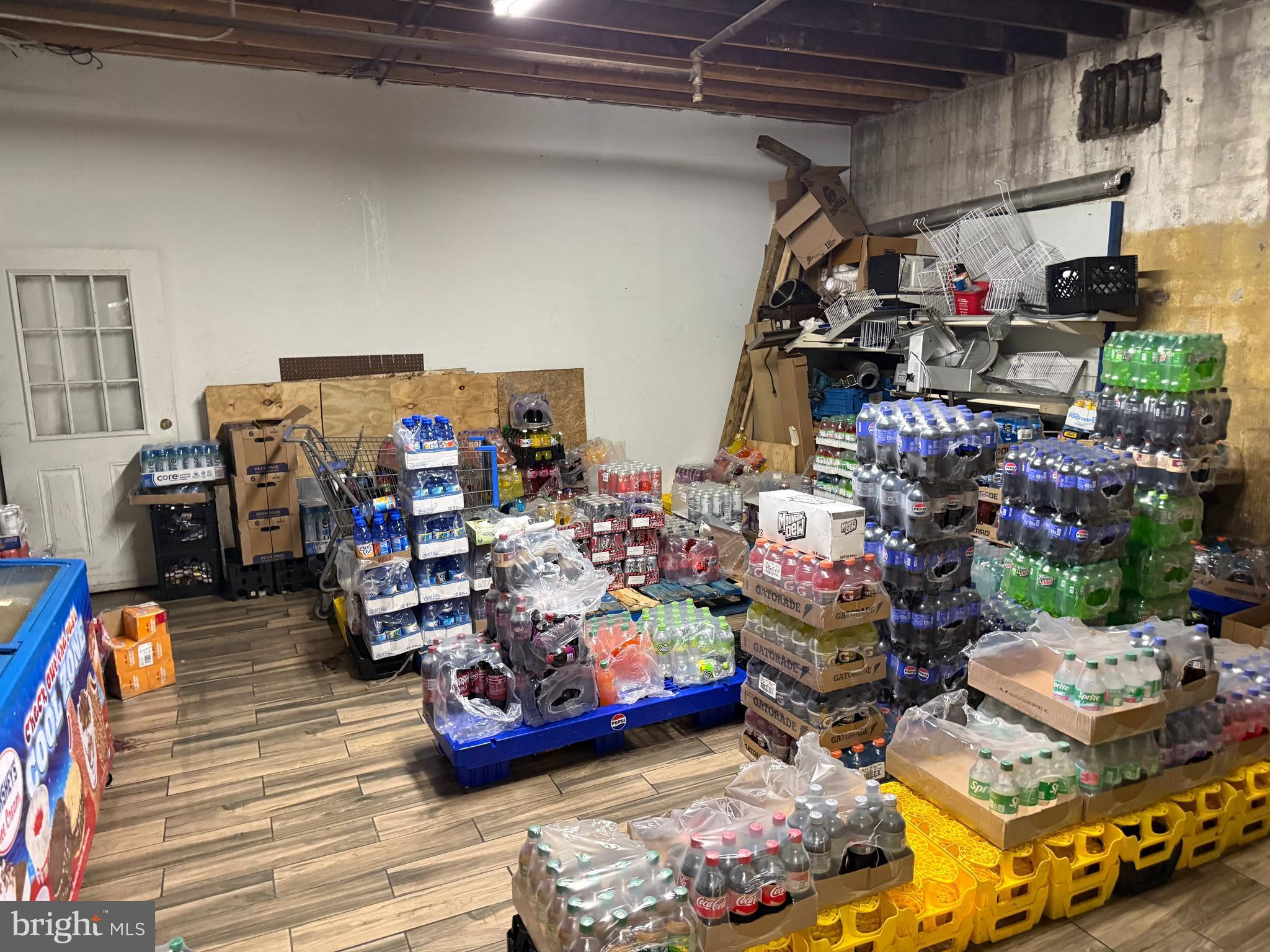 CURTIS BAY - Commercial Sale