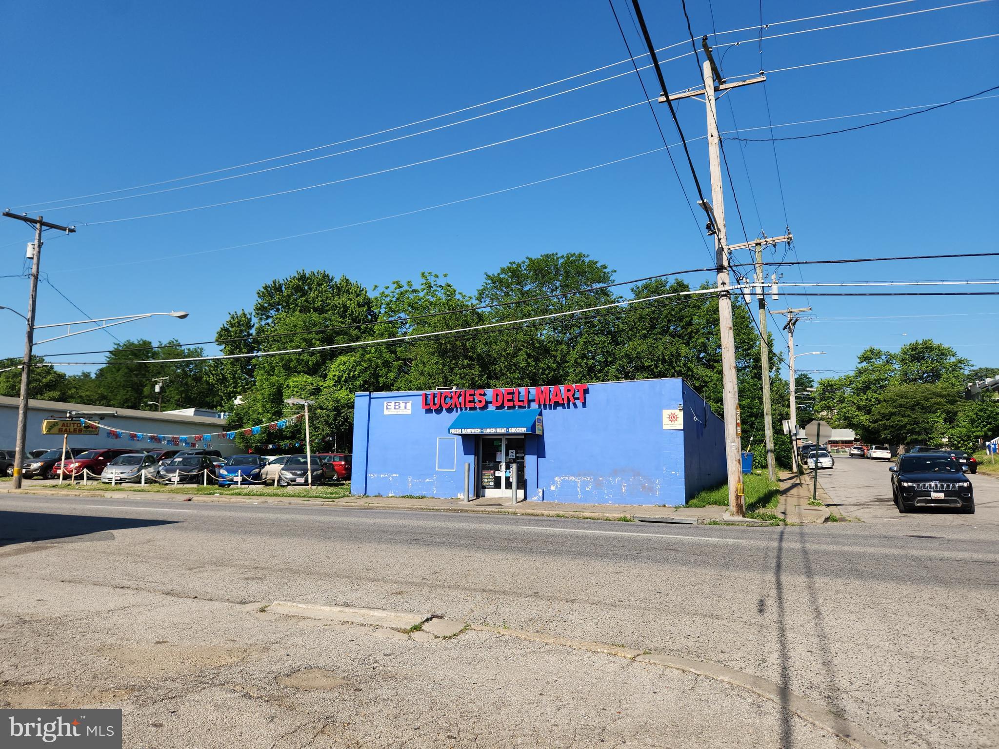 ONLINE AUCTION: This auction takes place on the Ashland Auction Group Website Bidding Platform. Bidding begins 6/23/2026 @ 10:00 AM. Bidding ends 6/25/2026 @ 11:30 AM. List Price is Suggested Opening Bid. Deposit: $30,000.

+/- 3,200 SF commercial building situated on a 10,000 SF (0.229 acre) lot located in the Curtis Bay area. The 1-story retail building is currently operating as a convenience store. JUST MINUTES to Bay Brook Park and MedStar Harbor Hospital. Easy access to I-895, I-95, I-695, and other major commuter routes. Property is rented.