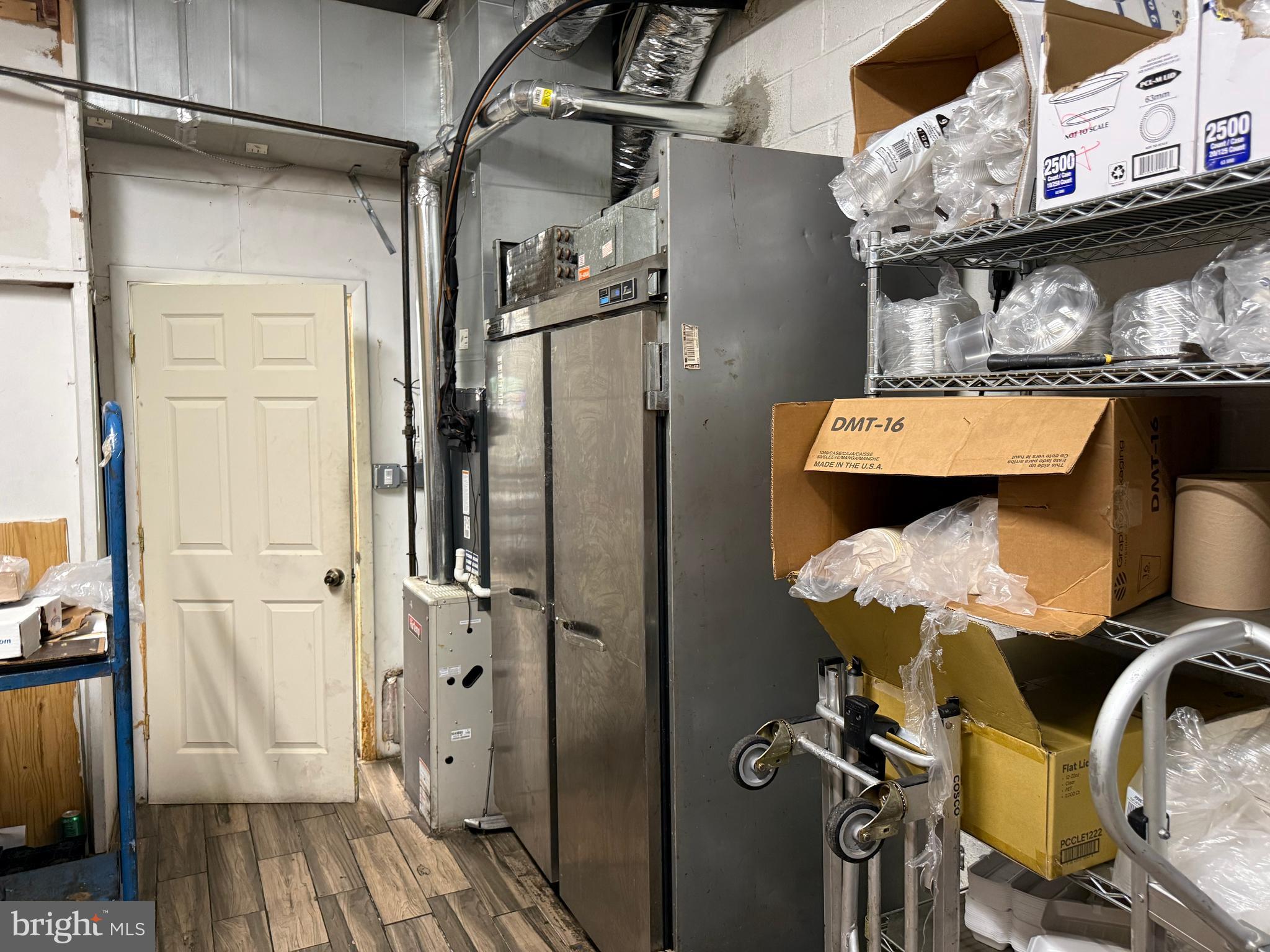CURTIS BAY - Commercial Sale