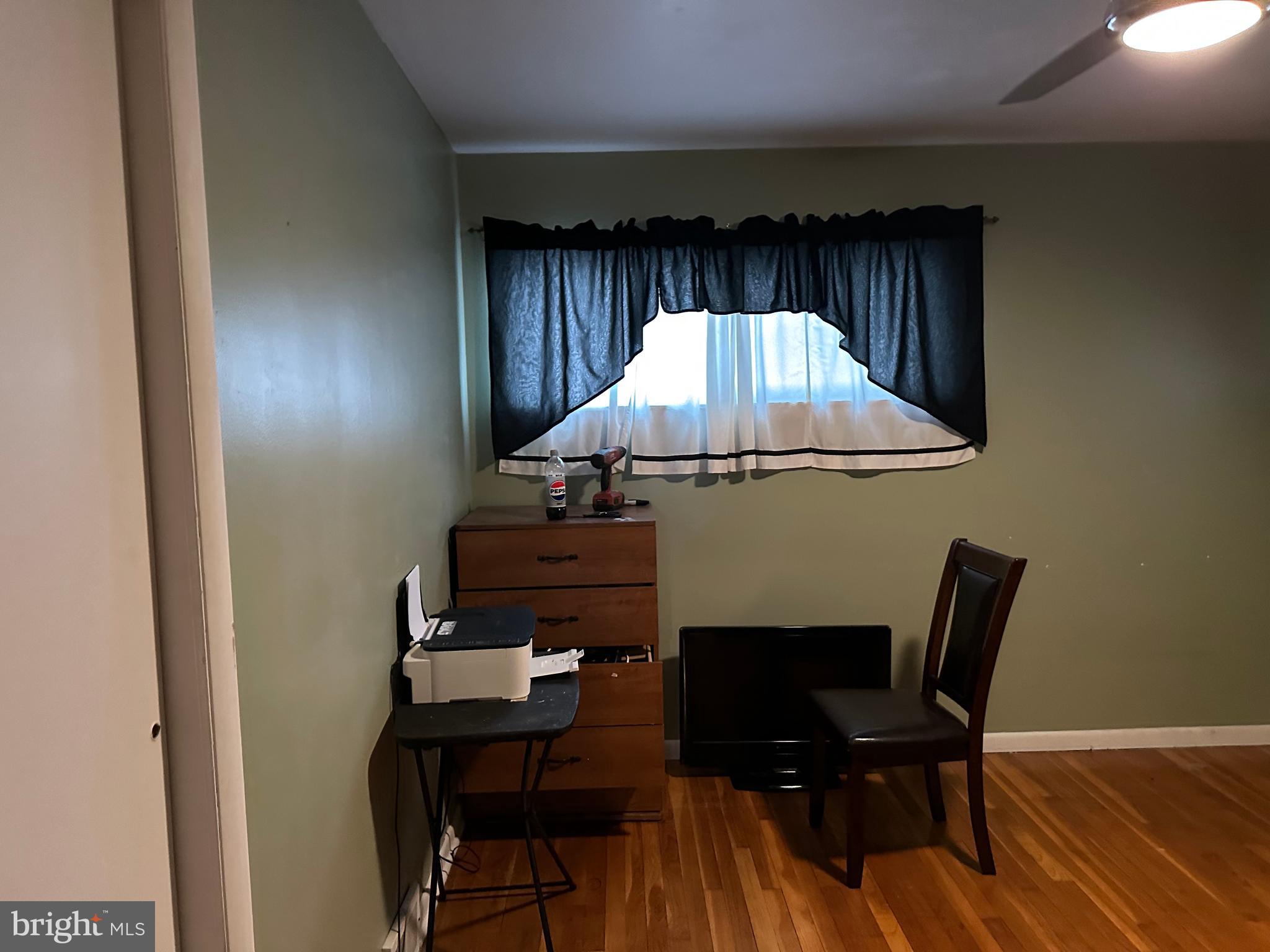 GOLDEN ROD - Residential