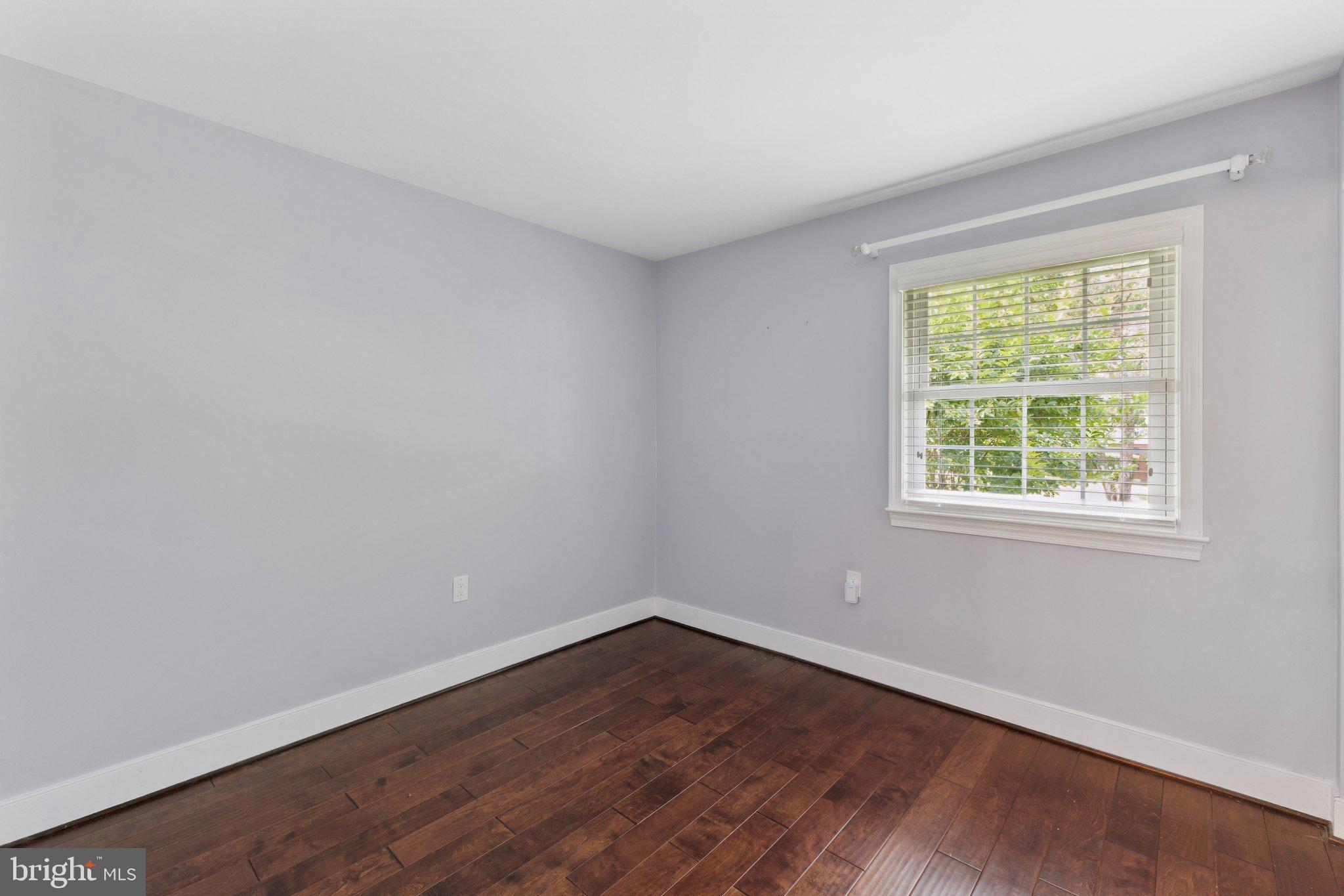 BEL PRE WOODS - Residential