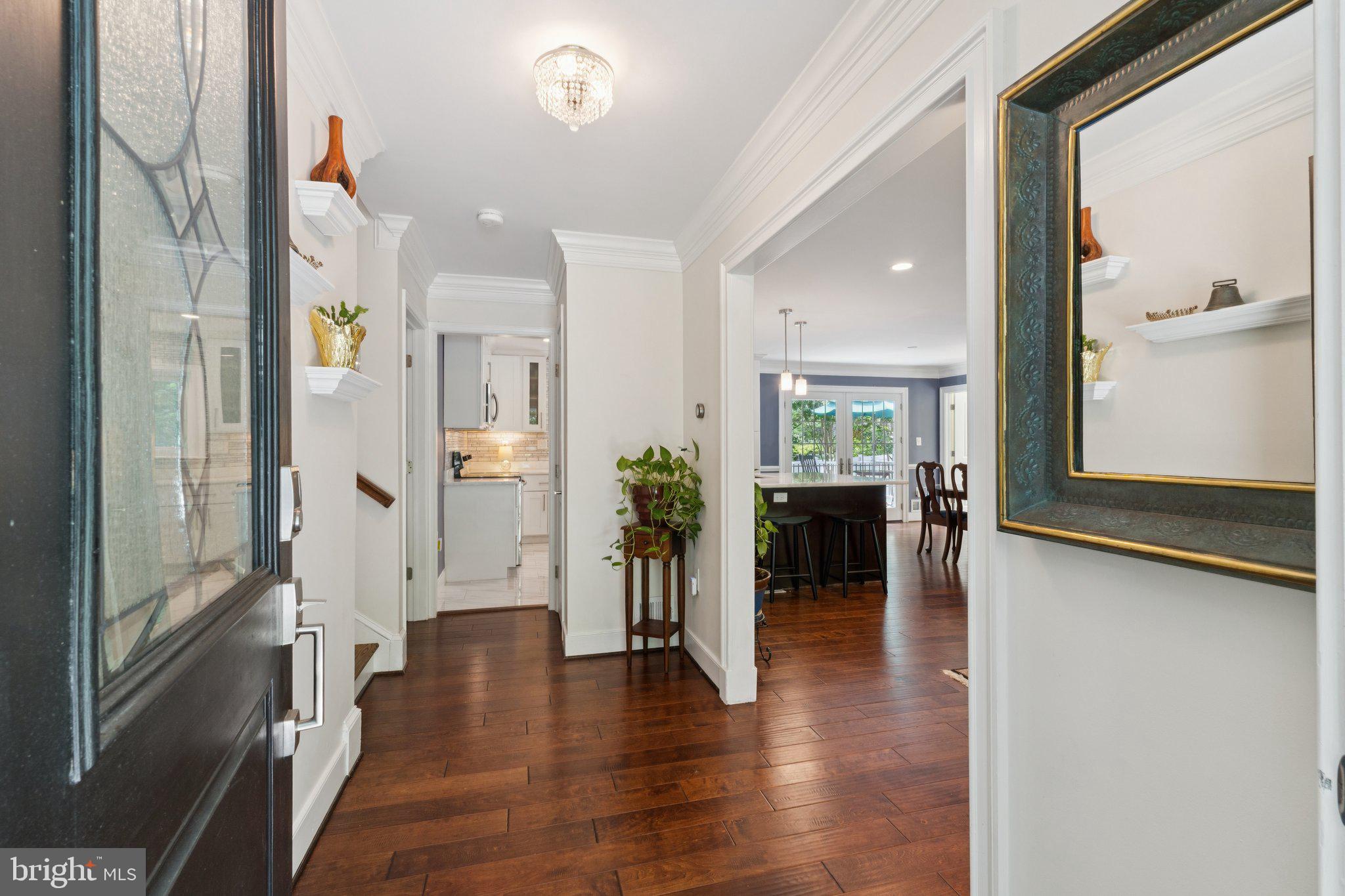 BEL PRE WOODS - Residential
