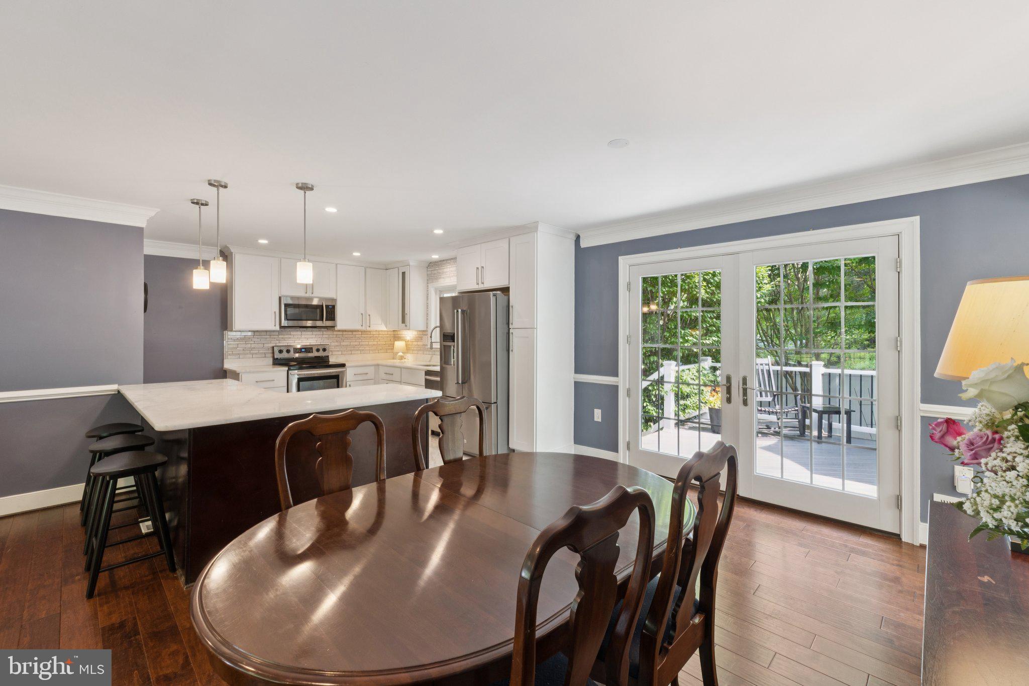 BEL PRE WOODS - Residential