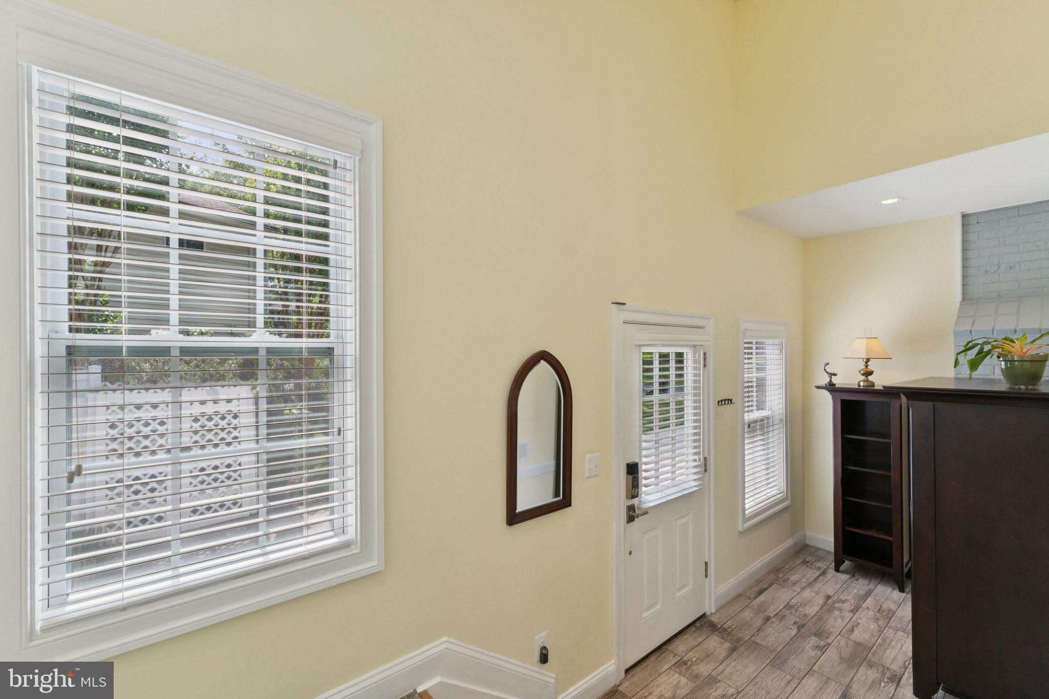 BEL PRE WOODS - Residential