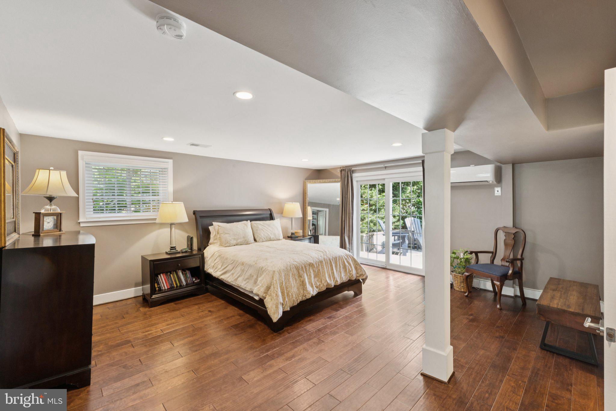 BEL PRE WOODS - Residential