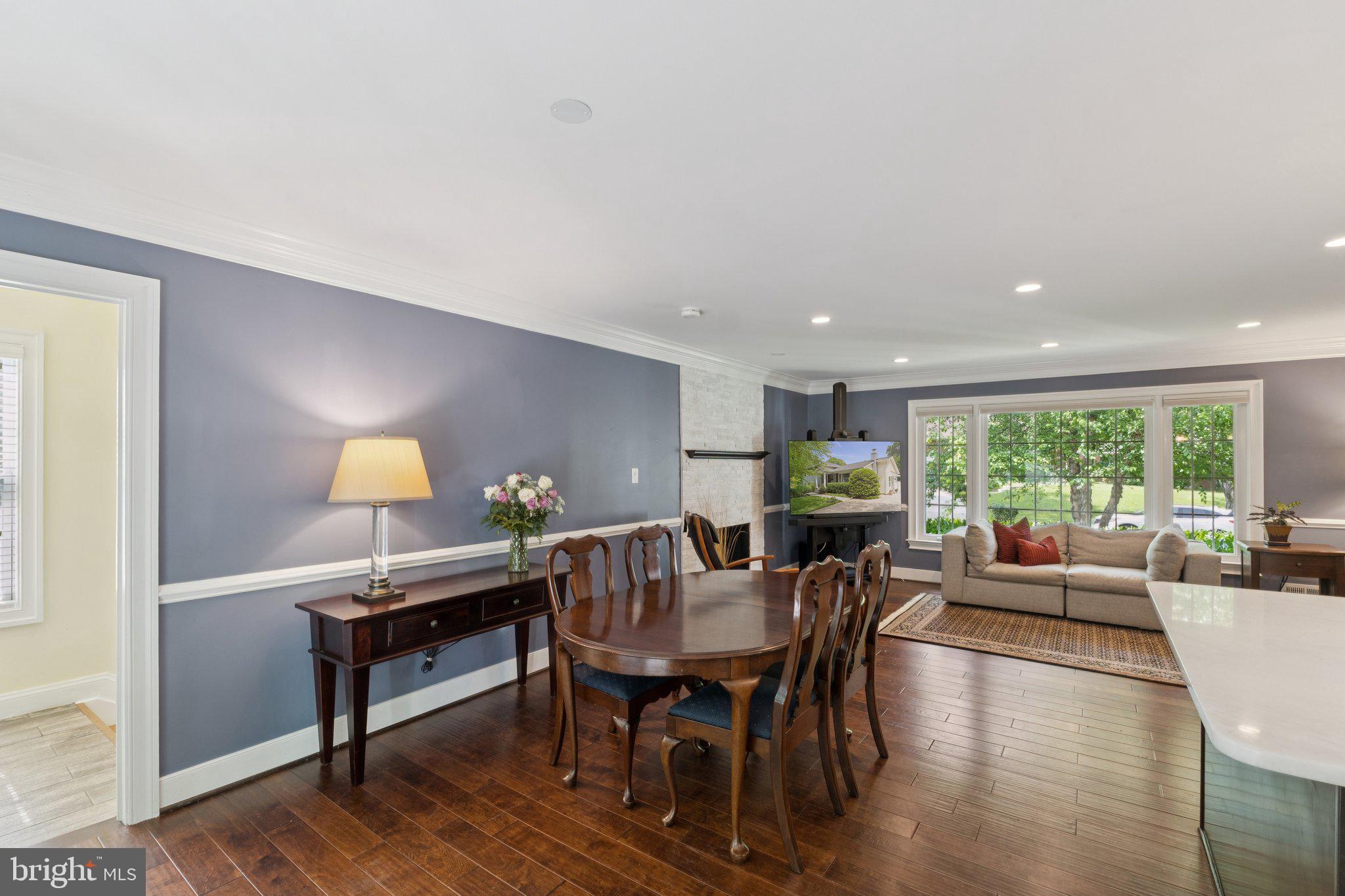 BEL PRE WOODS - Residential