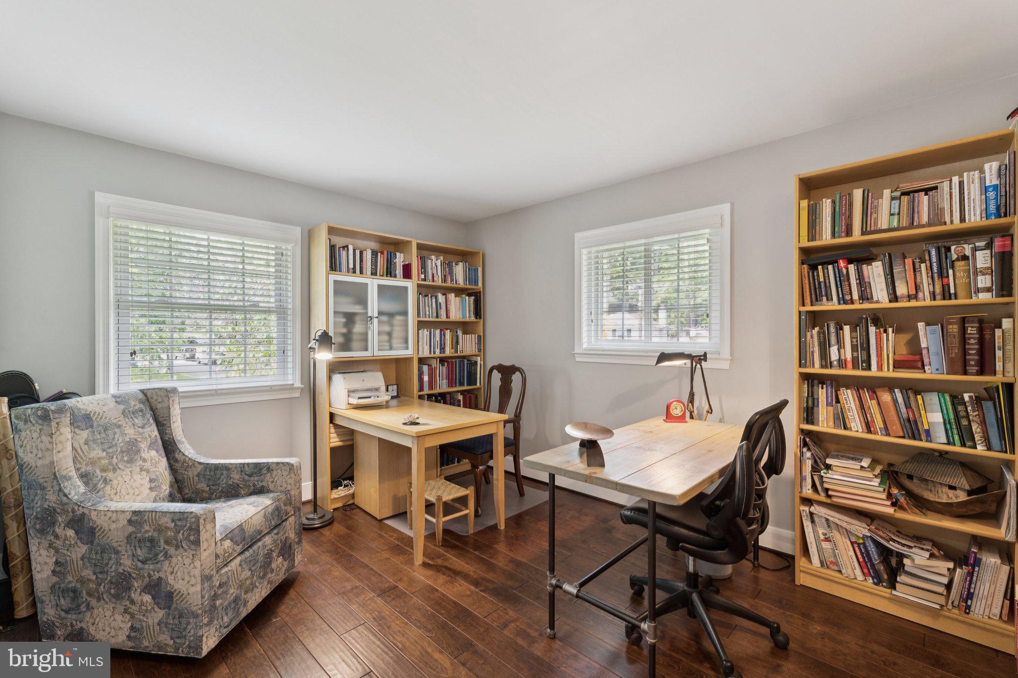 BEL PRE WOODS - Residential