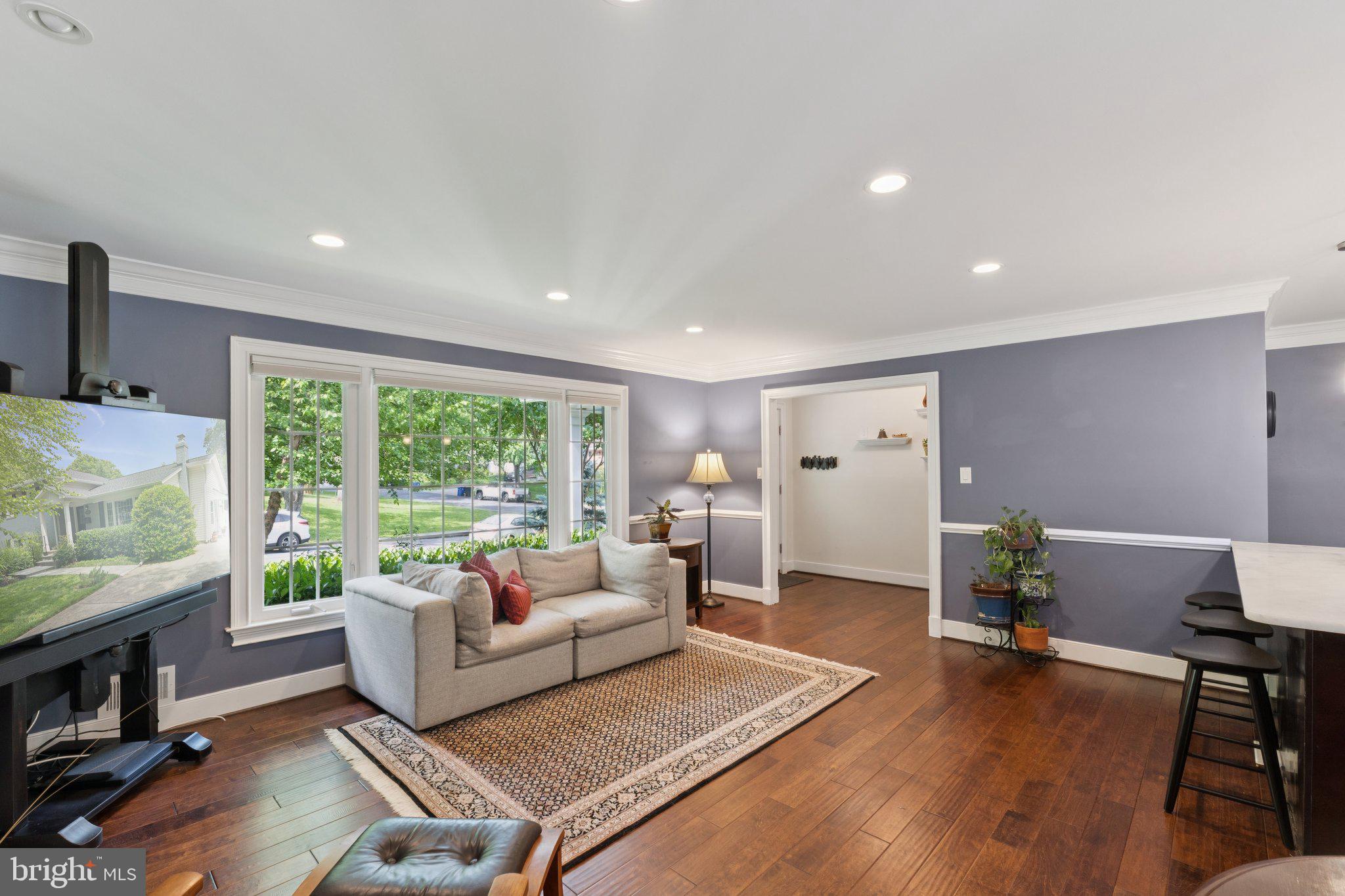 BEL PRE WOODS - Residential