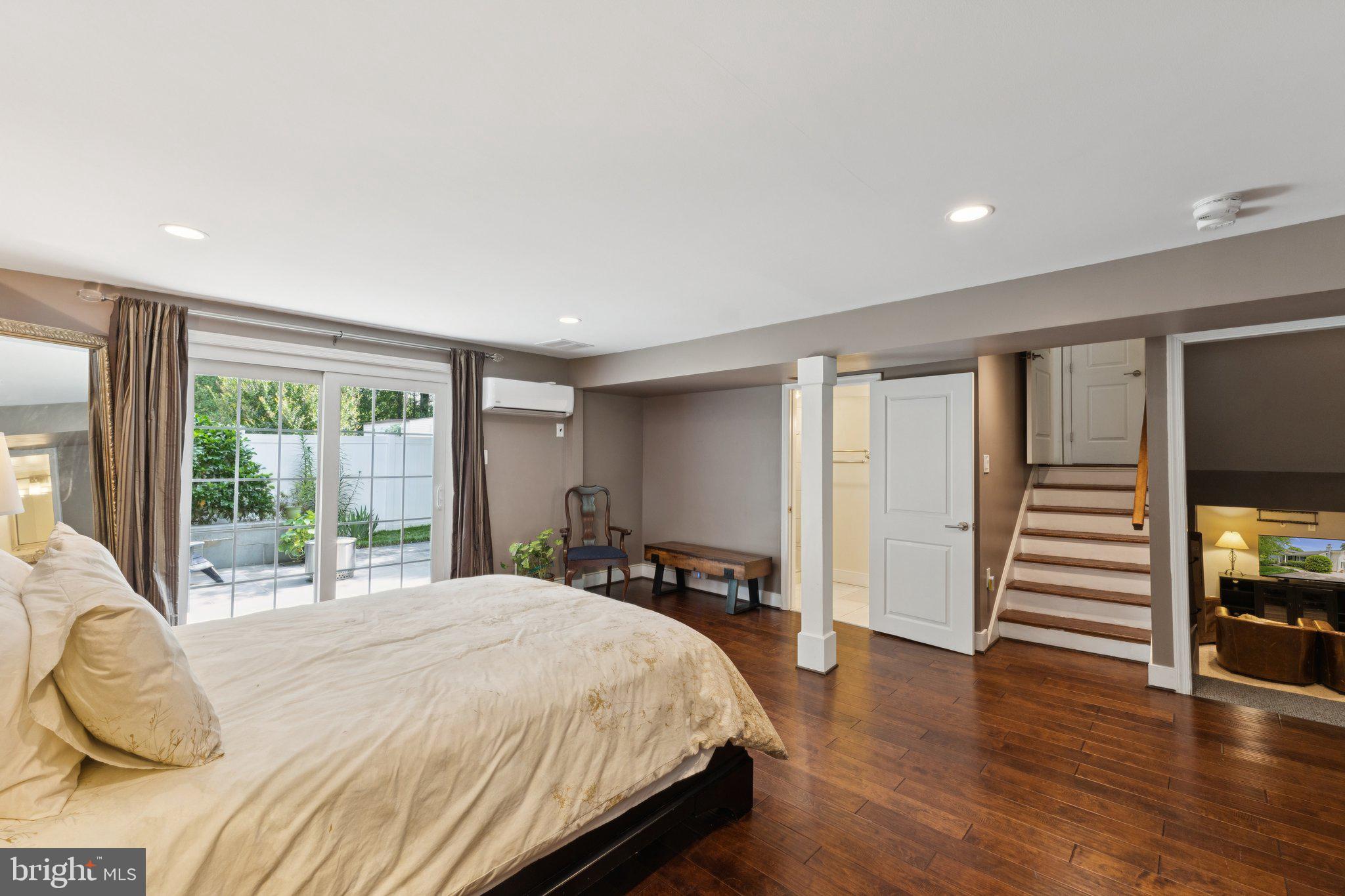 BEL PRE WOODS - Residential
