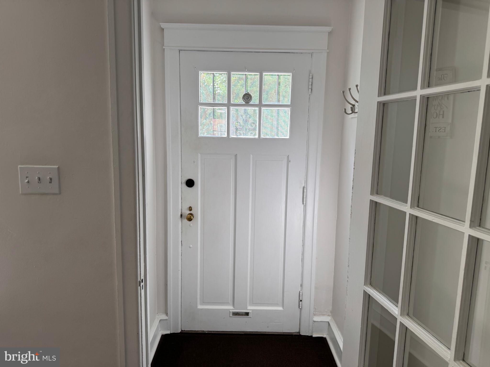 WEST OAK LANE - Residential