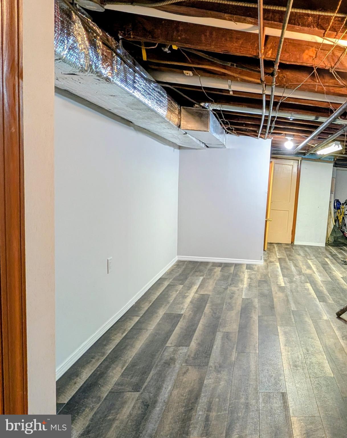 WEST OAK LANE - Residential