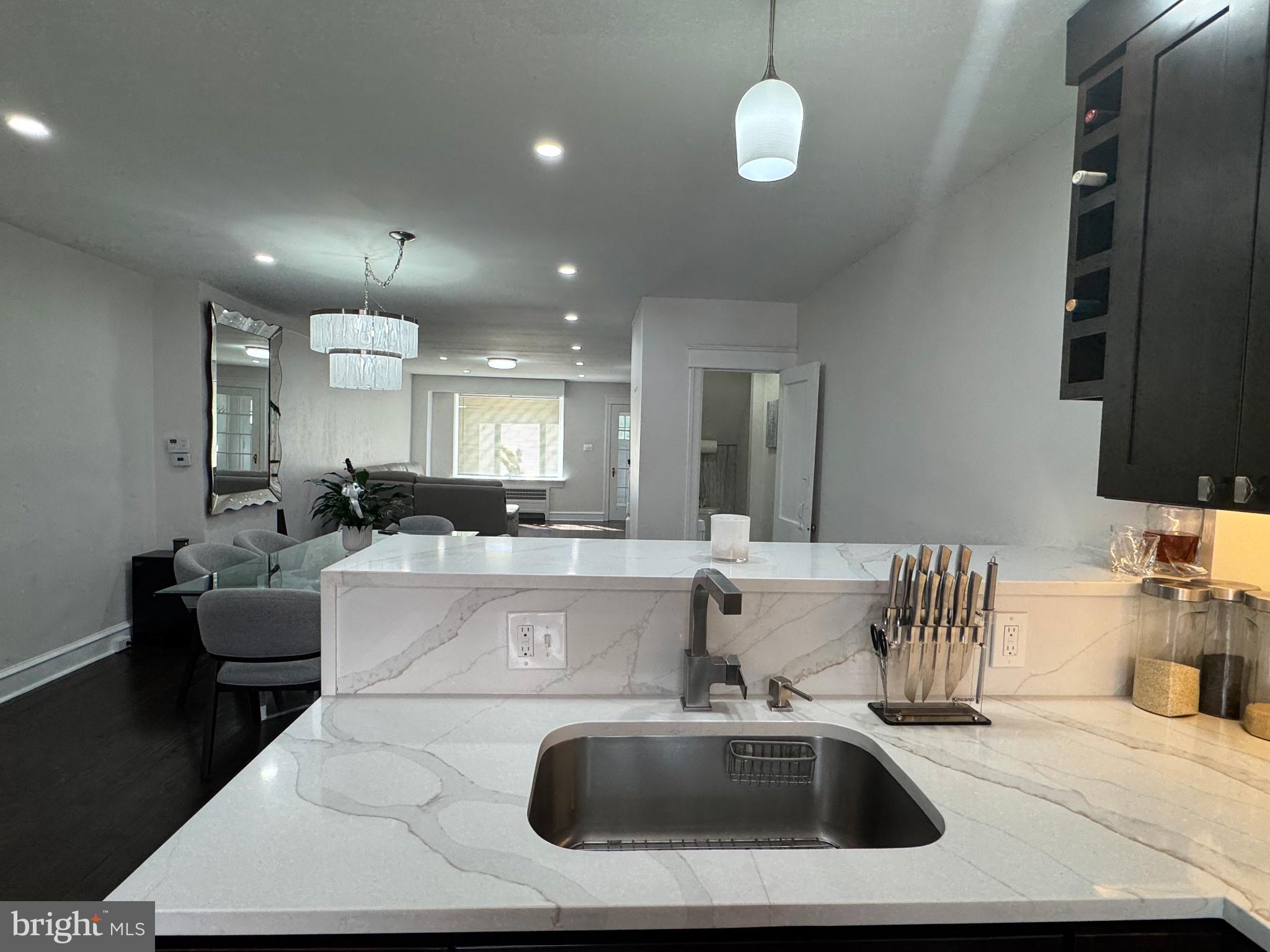 WEST OAK LANE - Residential