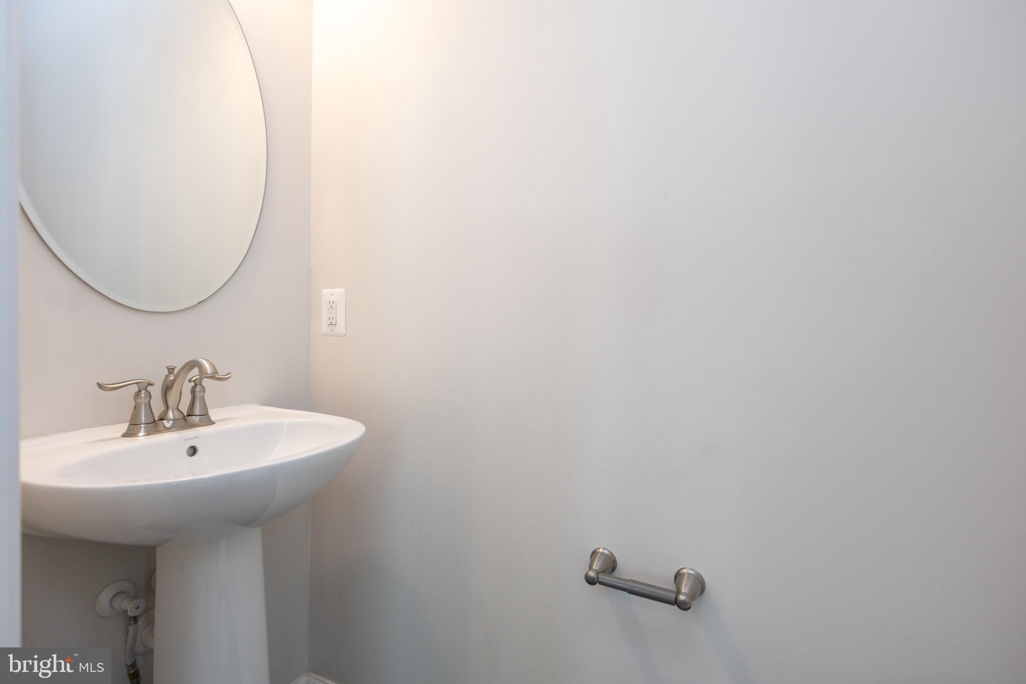 PARKSIDE - Residential Lease