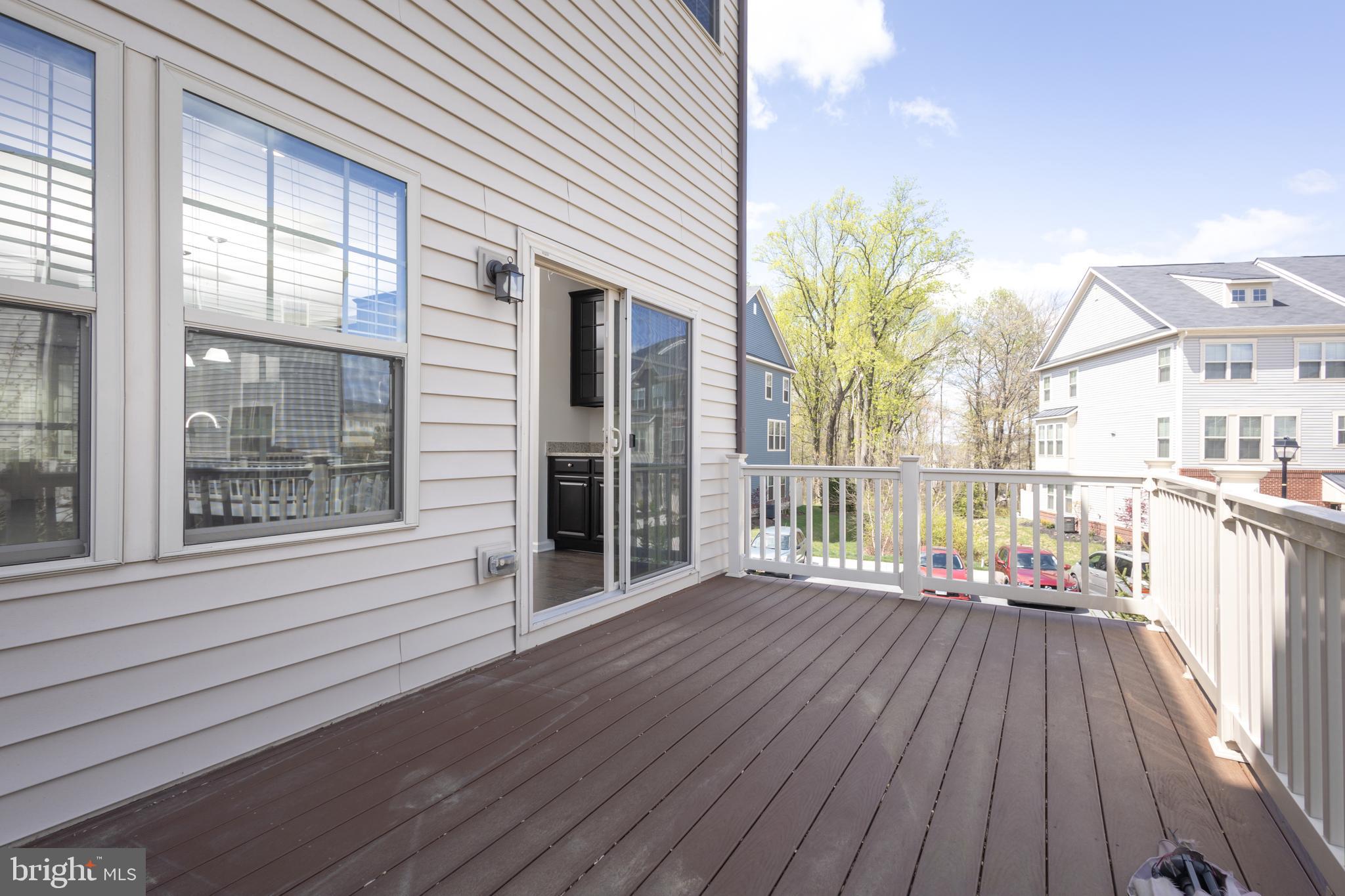 PARKSIDE - Residential Lease