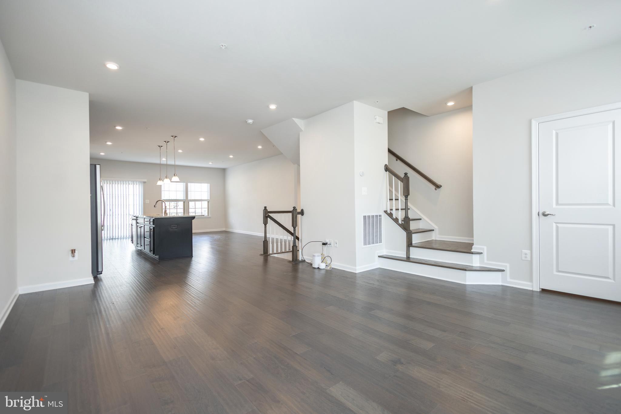 PARKSIDE - Residential Lease