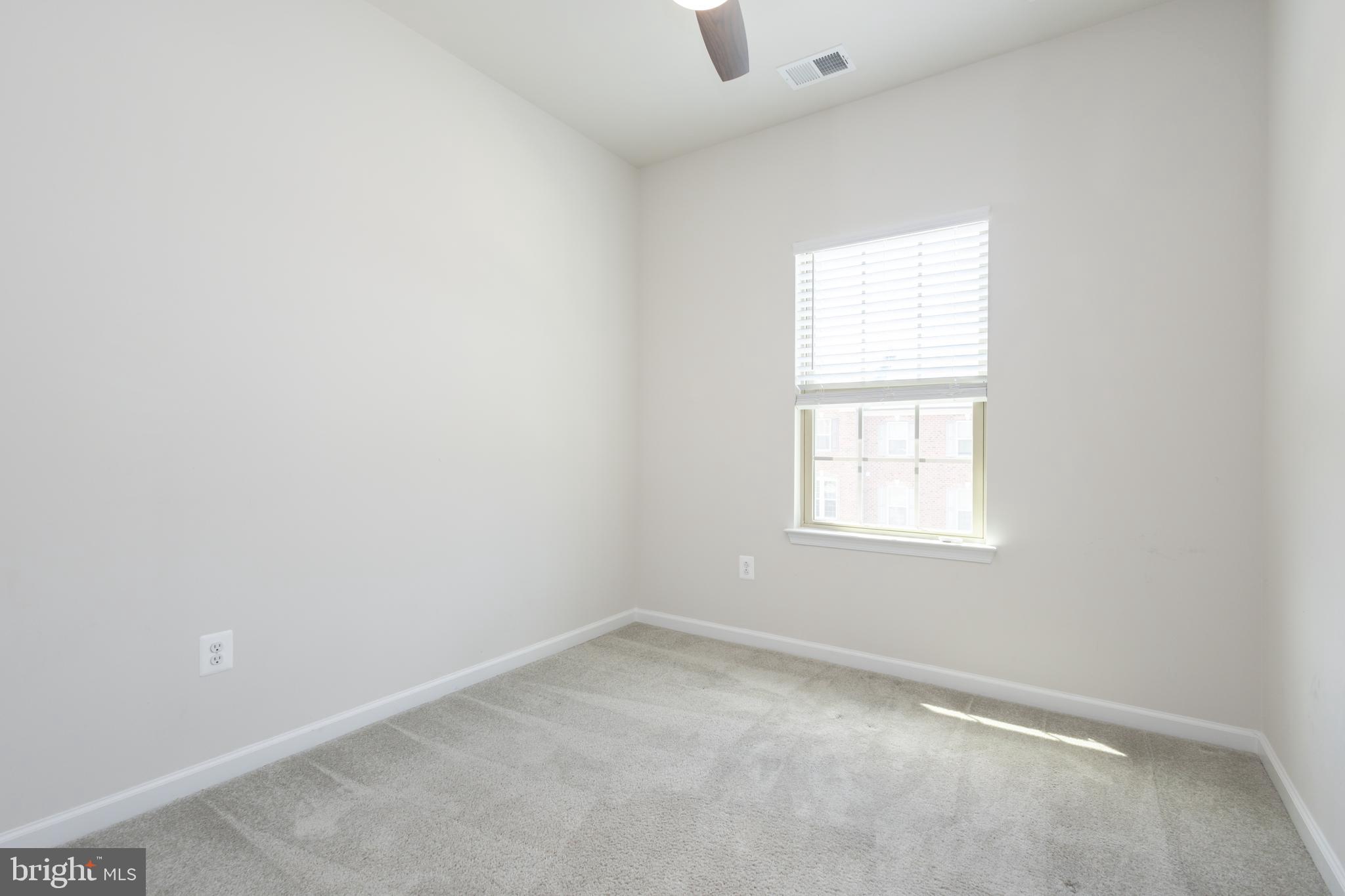 PARKSIDE - Residential Lease