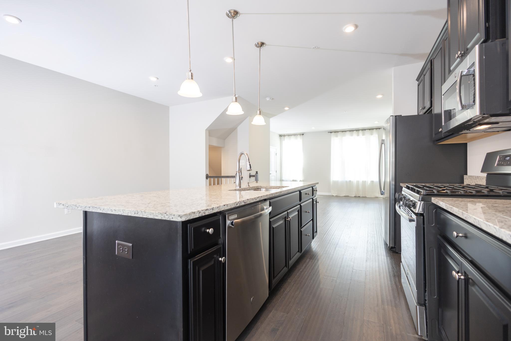 PARKSIDE - Residential Lease