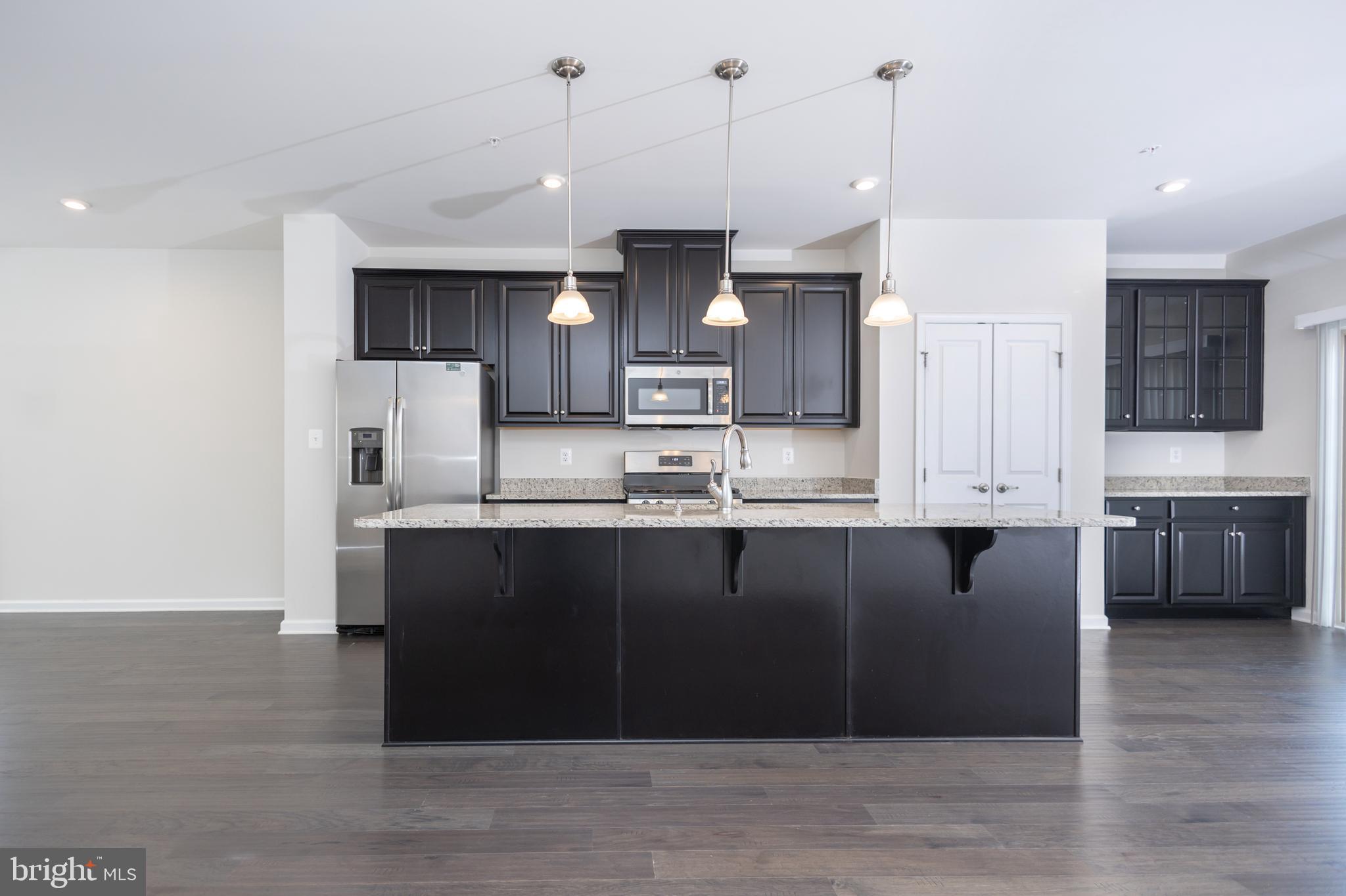 PARKSIDE - Residential Lease
