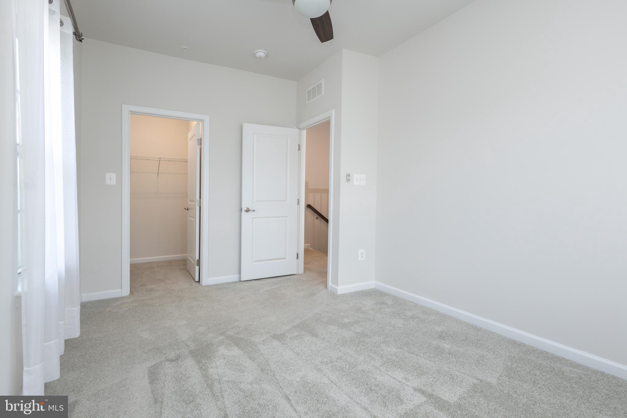 PARKSIDE - Residential Lease