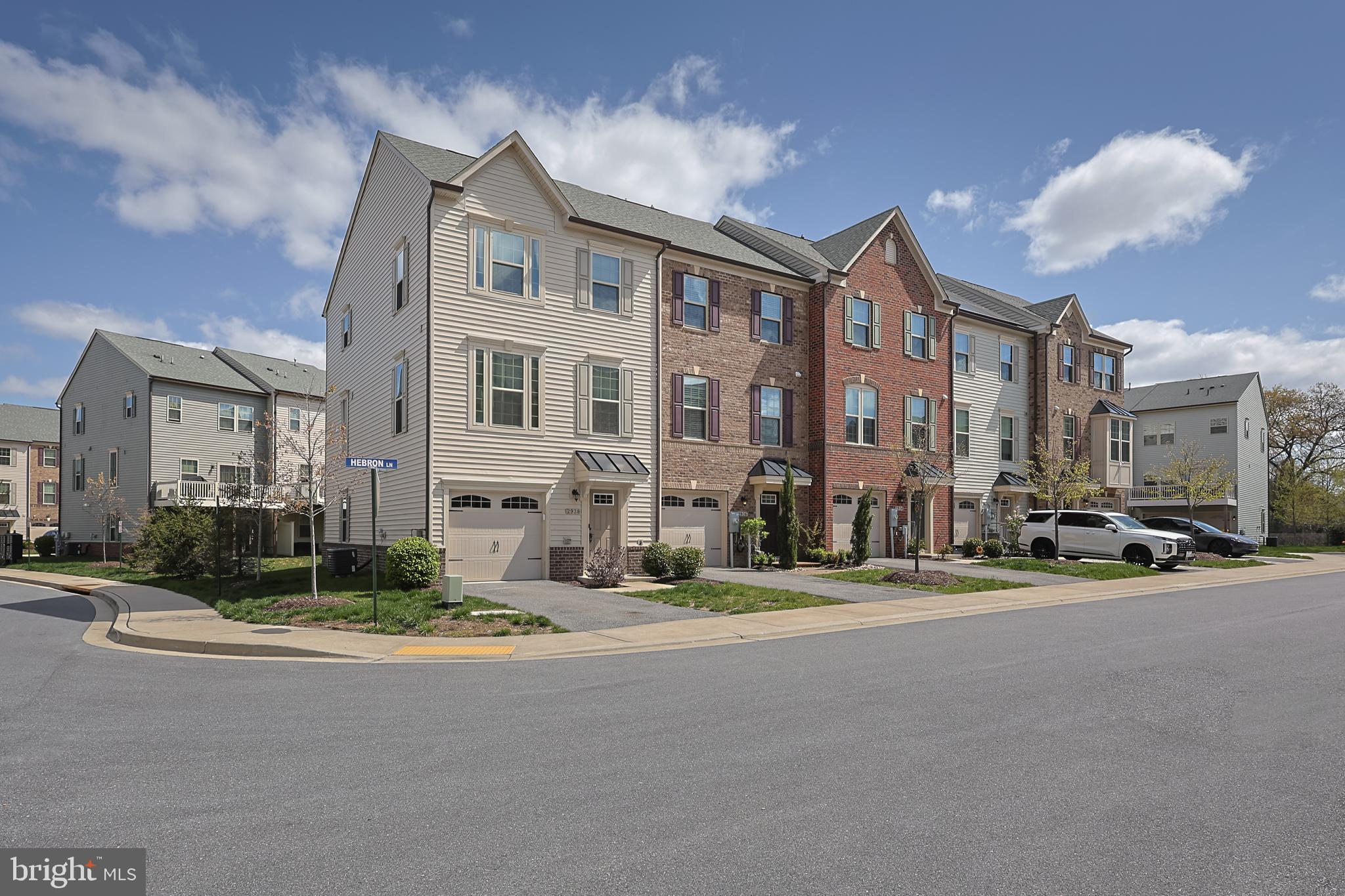 PARKSIDE - Residential Lease