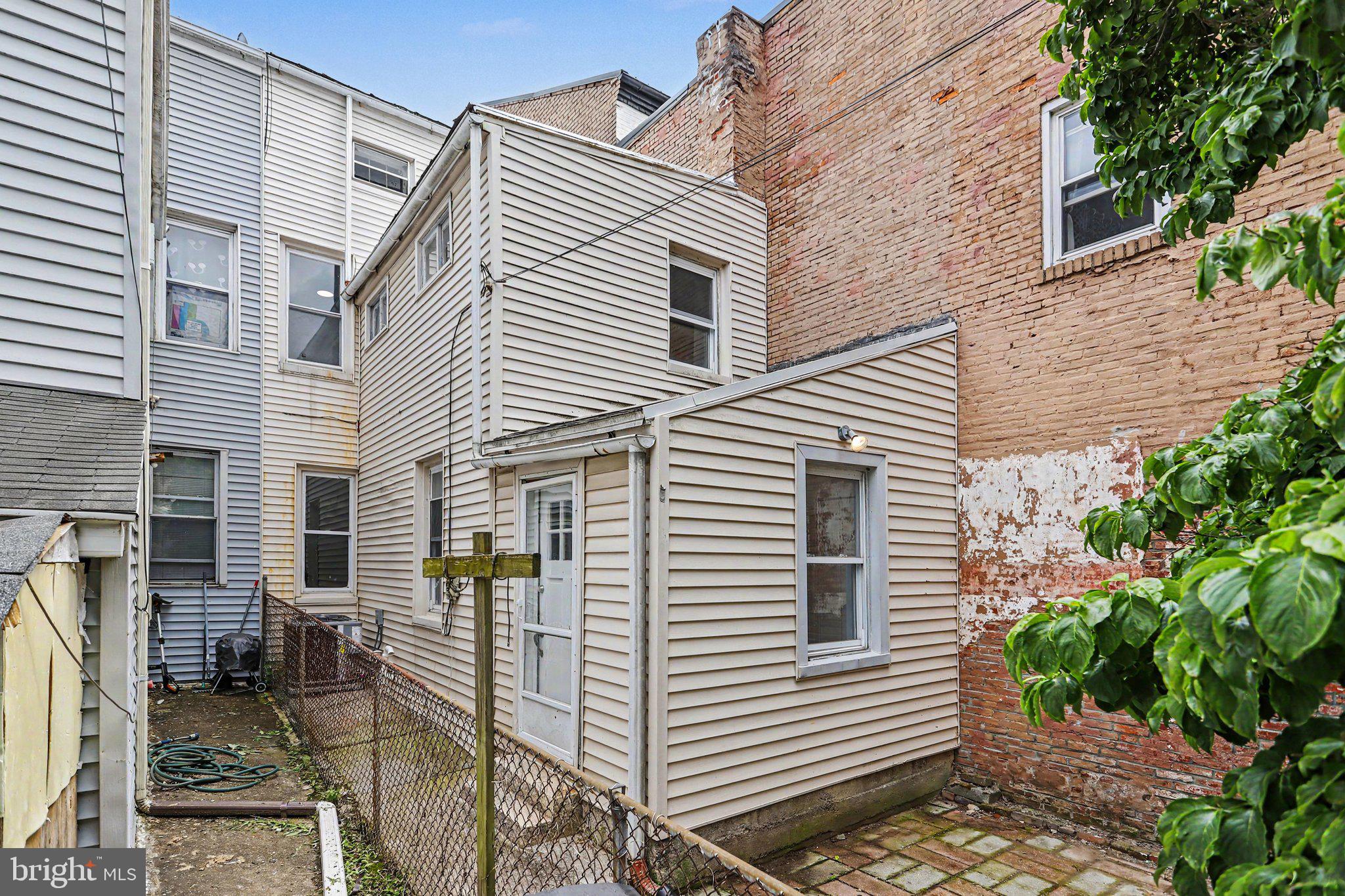 COLUMBIA BOROUGH - Residential