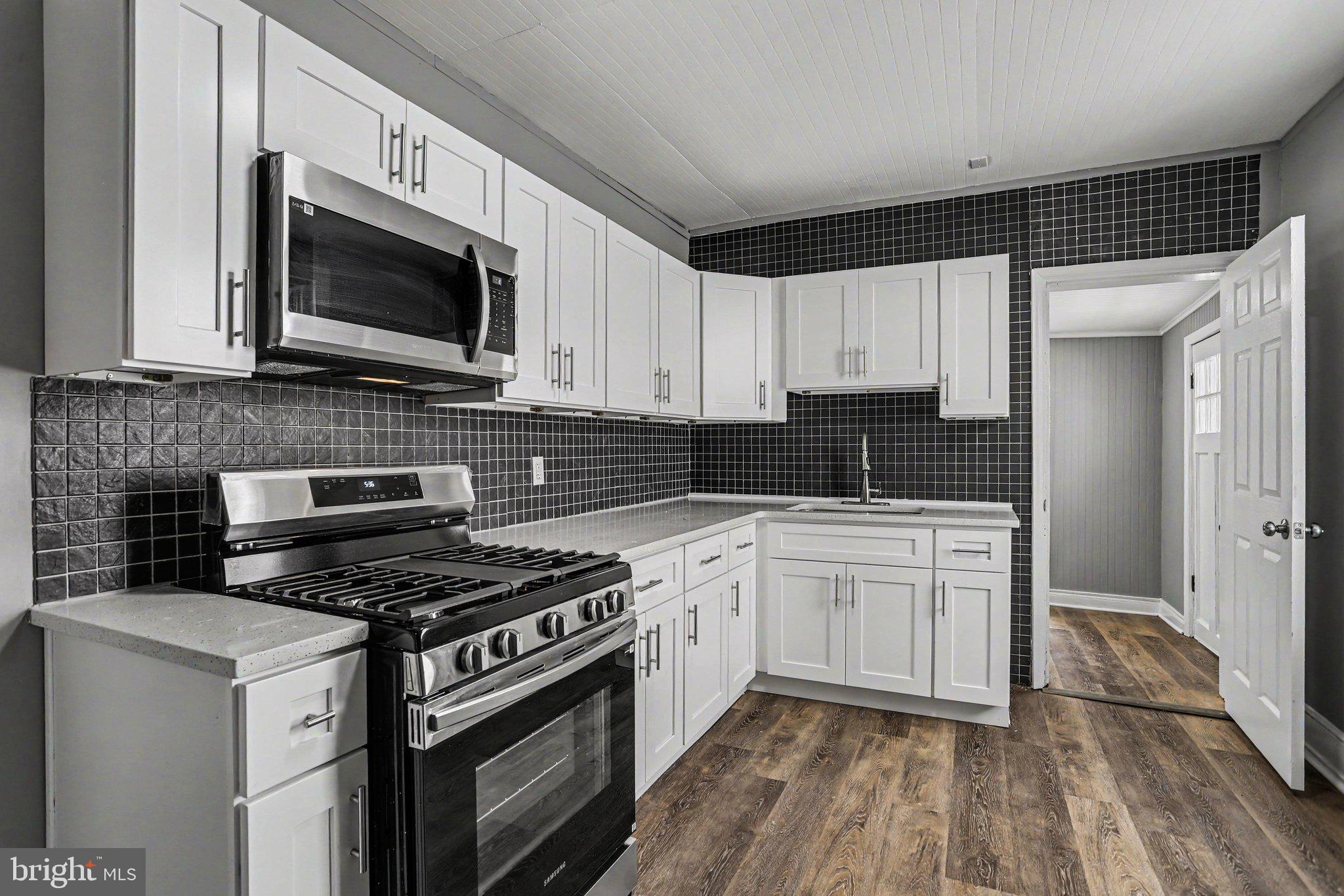 COLUMBIA BOROUGH - Residential