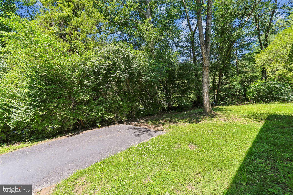 MEADOWOOD - Residential