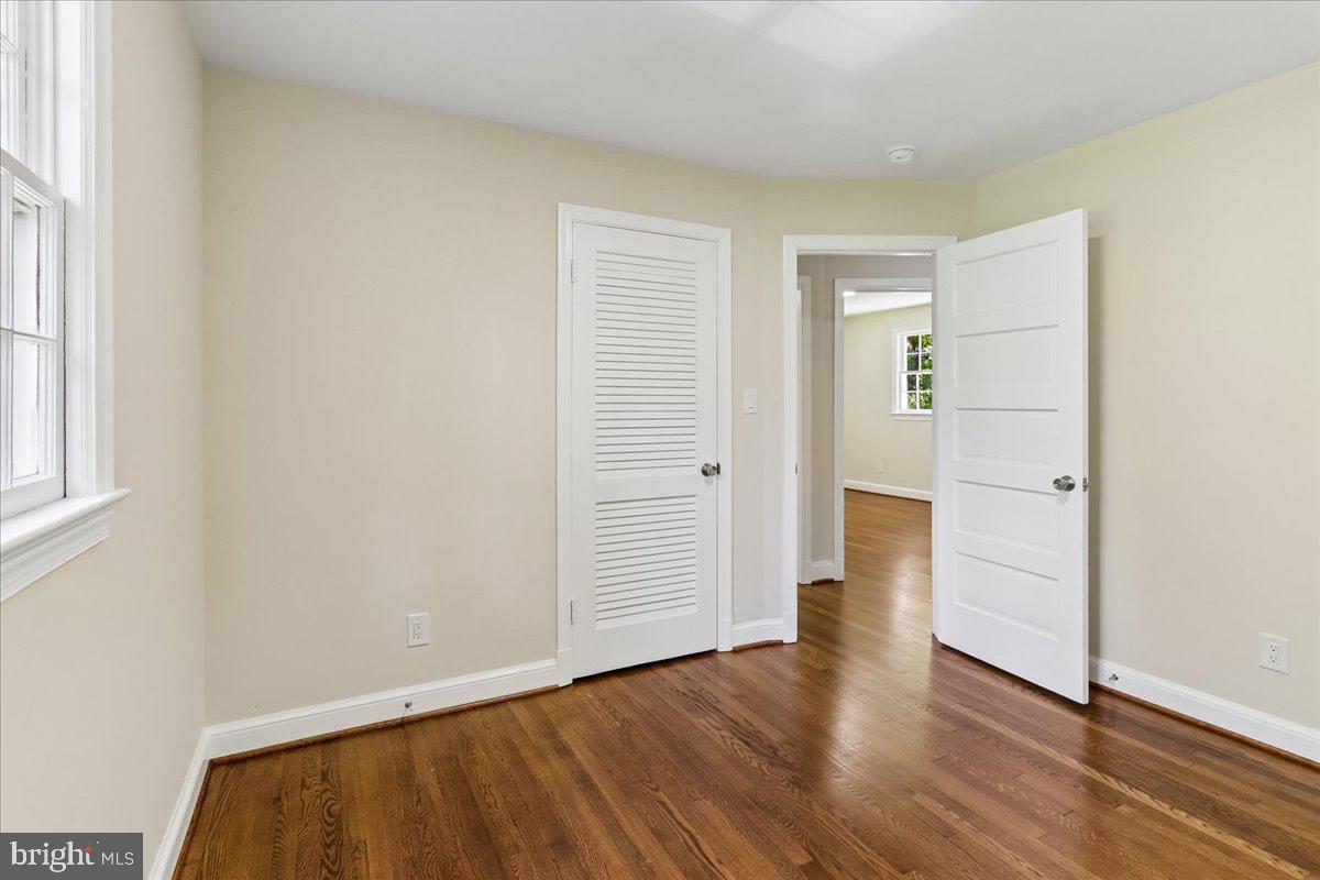 MEADOWOOD - Residential