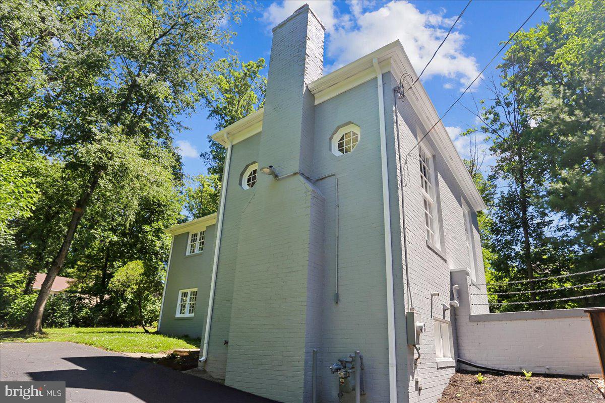 MEADOWOOD - Residential