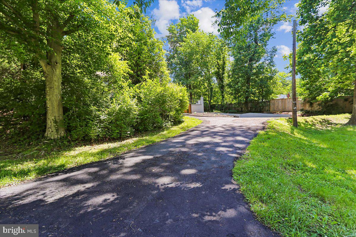 MEADOWOOD - Residential