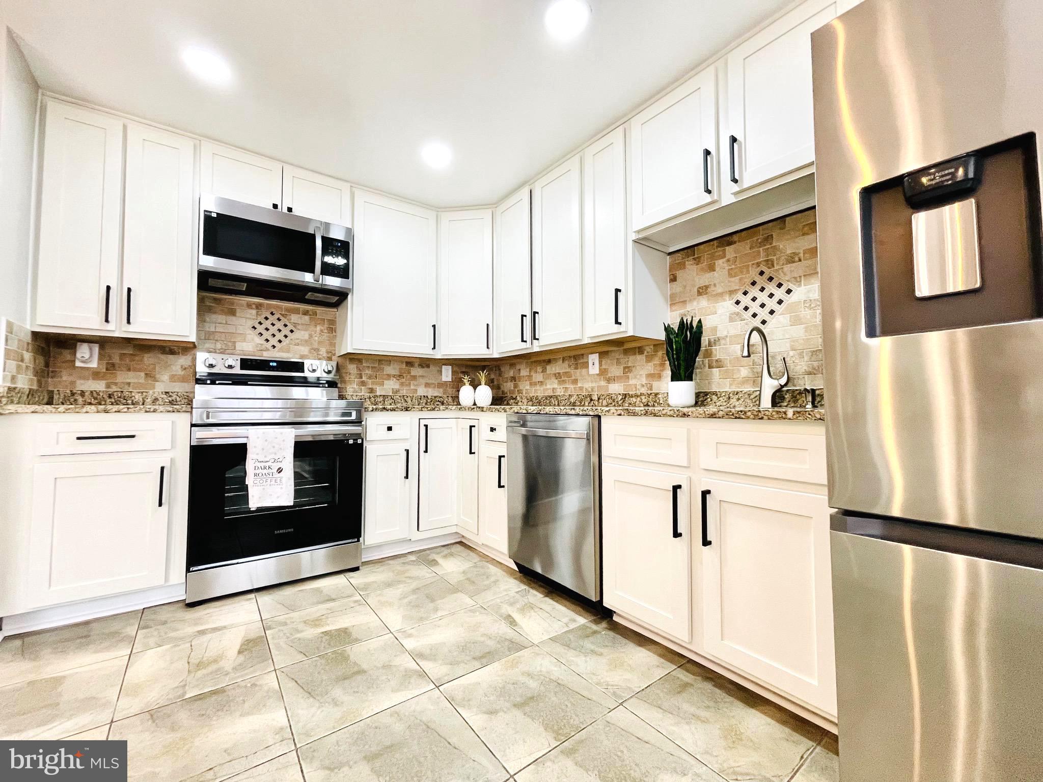 AMBERLEIGH - Residential