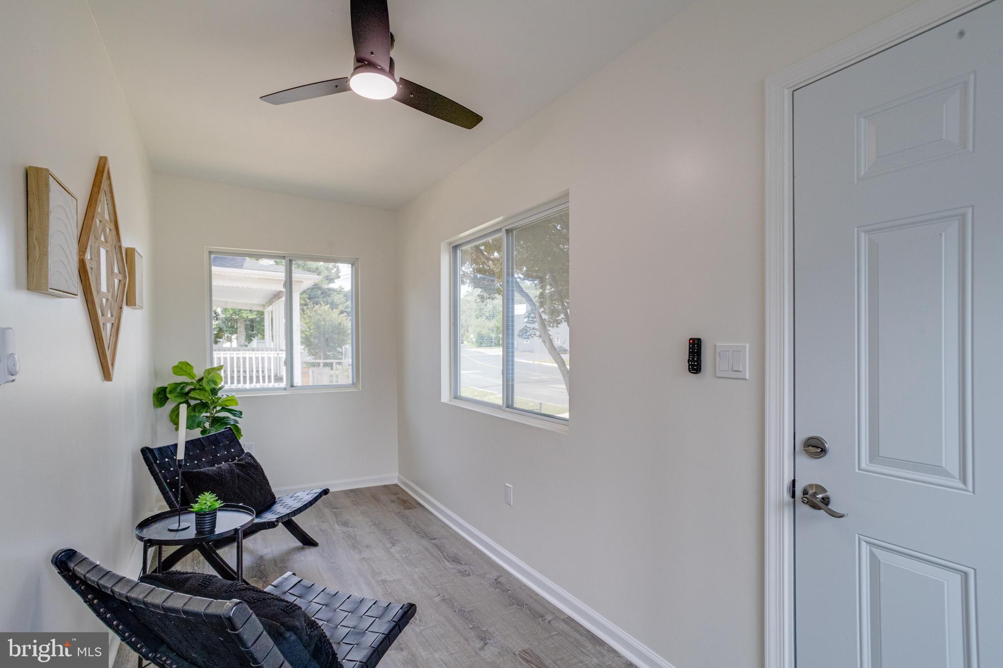 HILLCREST - Residential