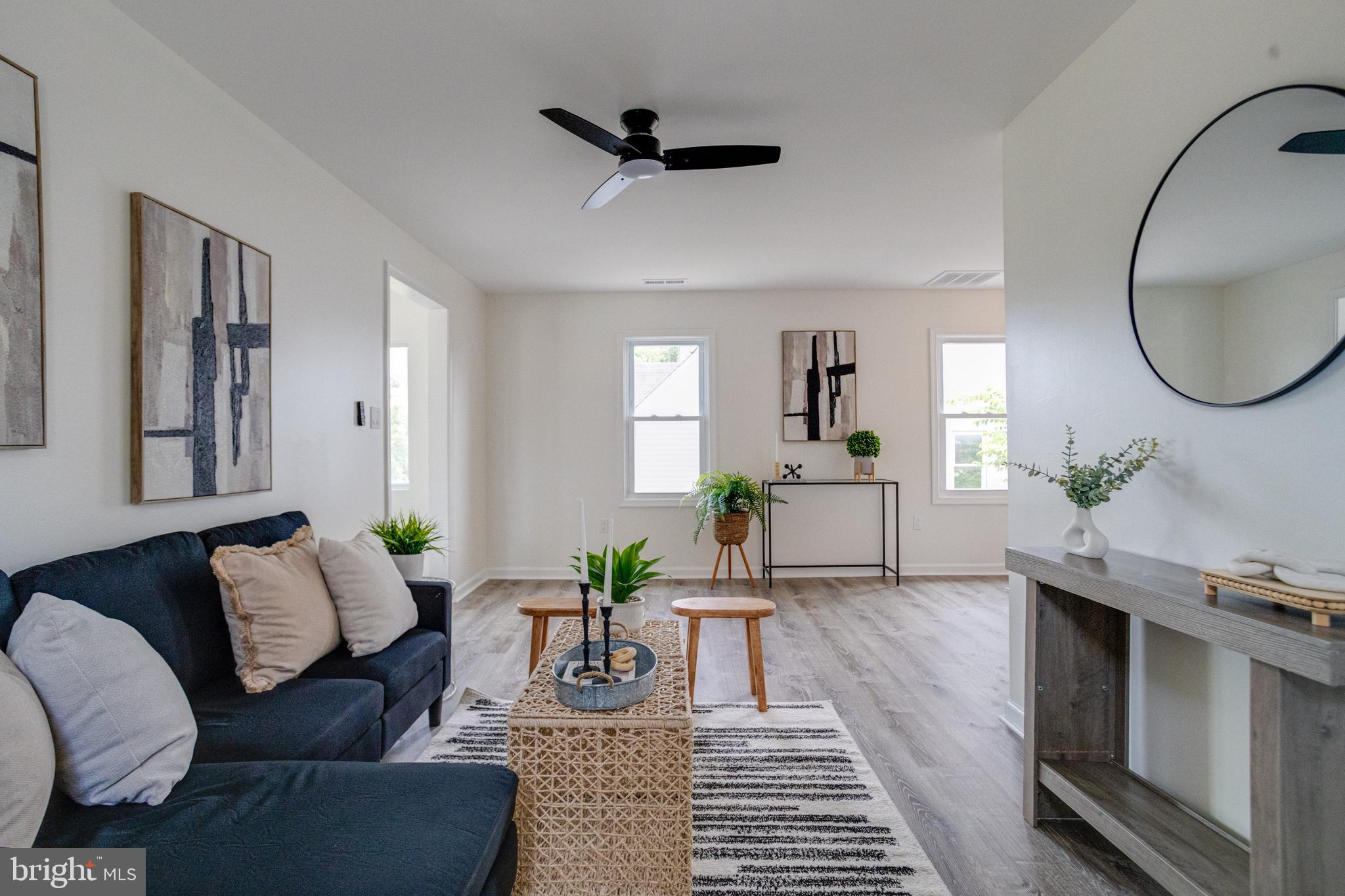 HILLCREST - Residential