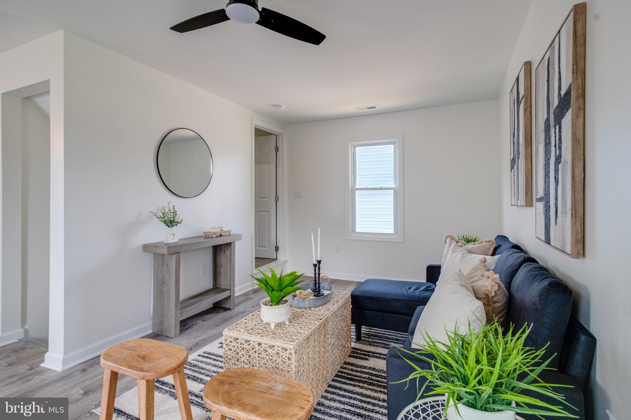 HILLCREST - Residential